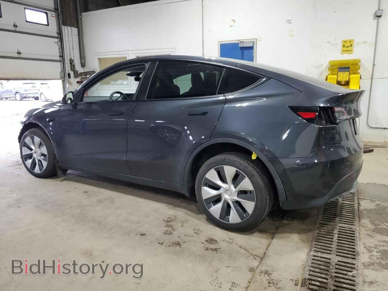 2024 TESLA MODEL Y - VIN: 7SAYGDEE9RF024325 - Photo 2
