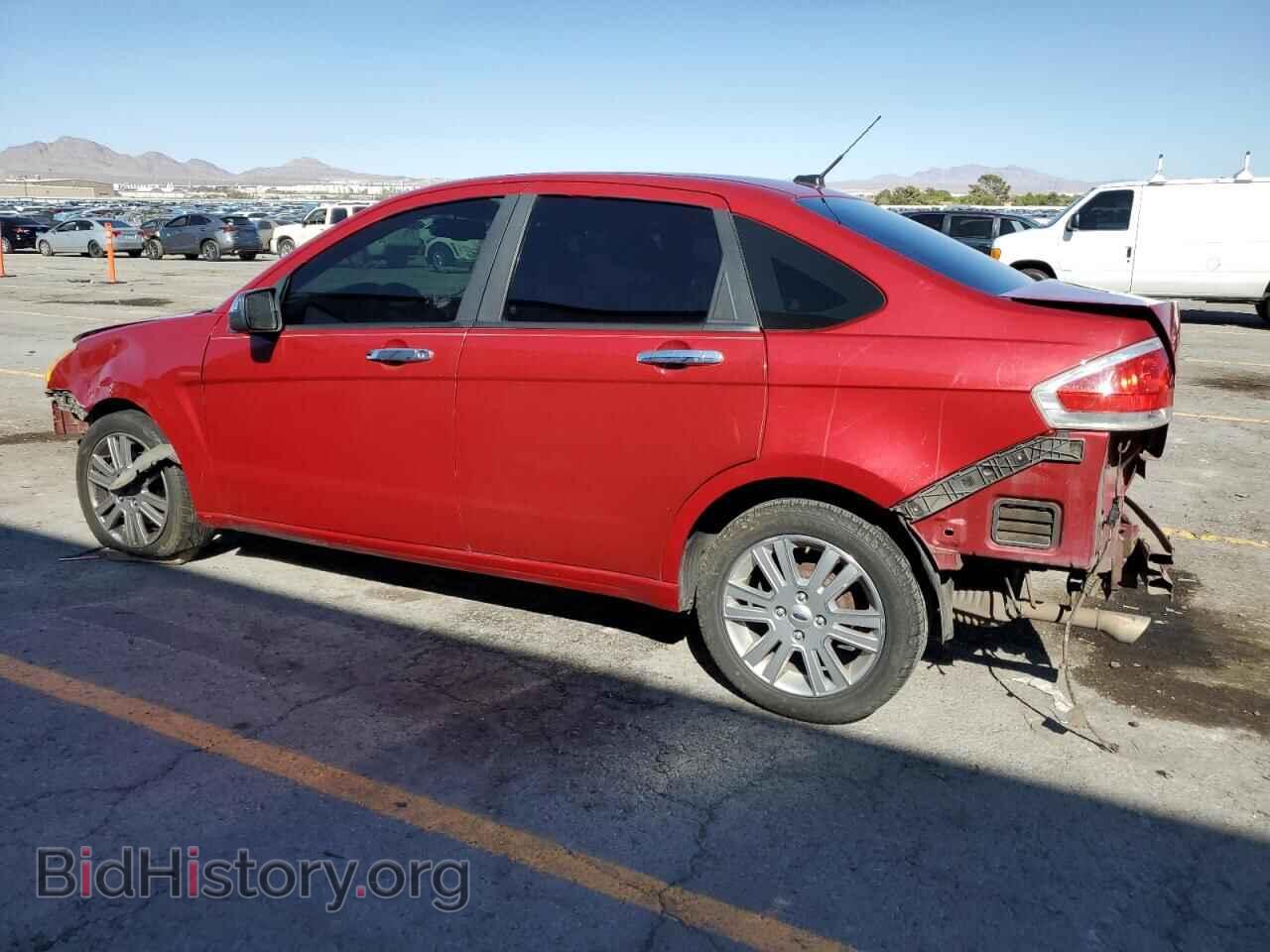 2011 FORD FOCUS - VIN: 1FAHP3HN7BW190806 - Фото 2