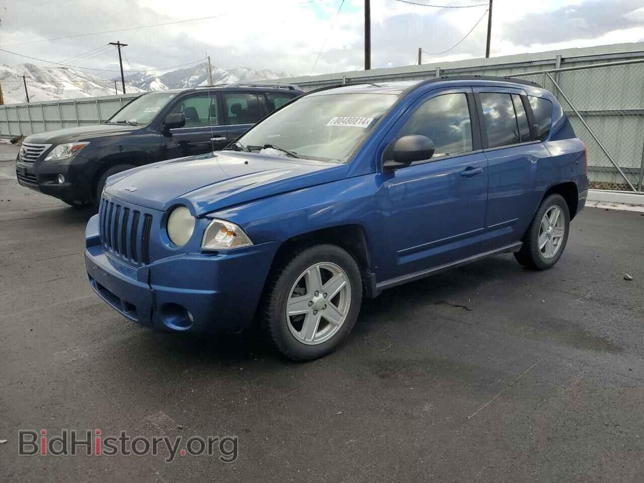 Photo 1J4NF4FB5AD512698 - JEEP COMPASS 2010