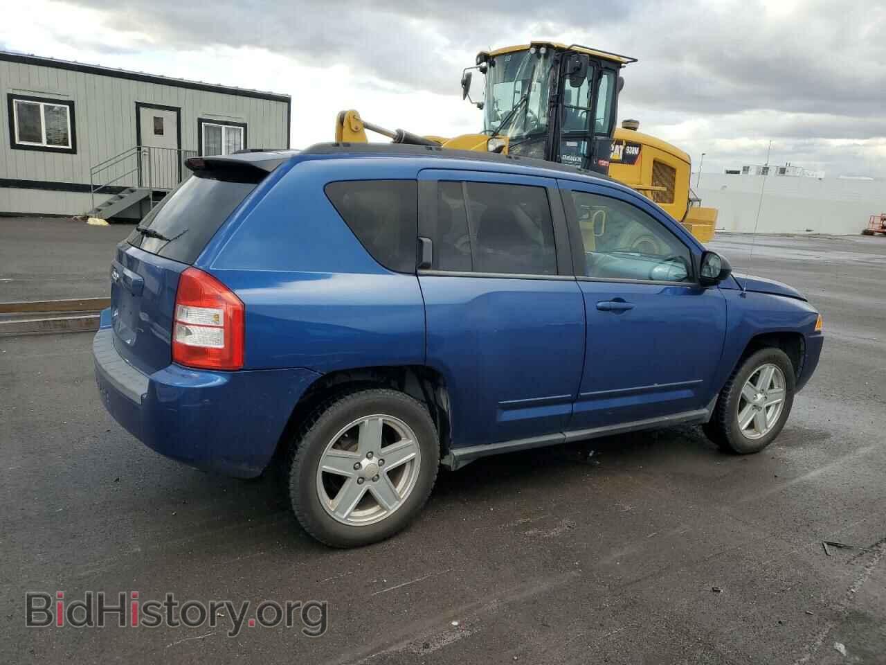 2010 JEEP COMPASS - VIN: 1J4NF4FB5AD512698 - Photo 3