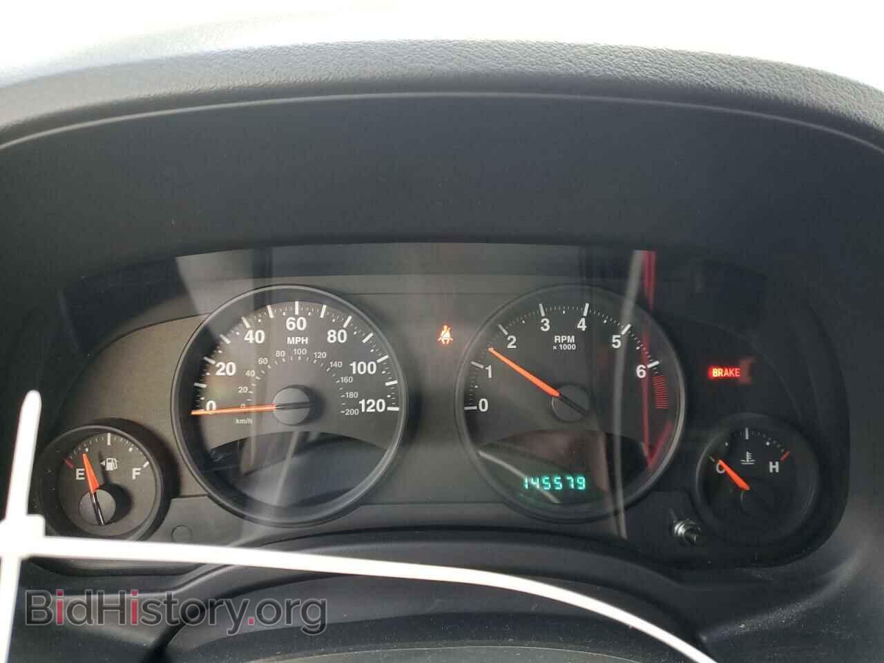 2010 JEEP COMPASS - VIN: 1J4NF4FB5AD512698 - Photo 9