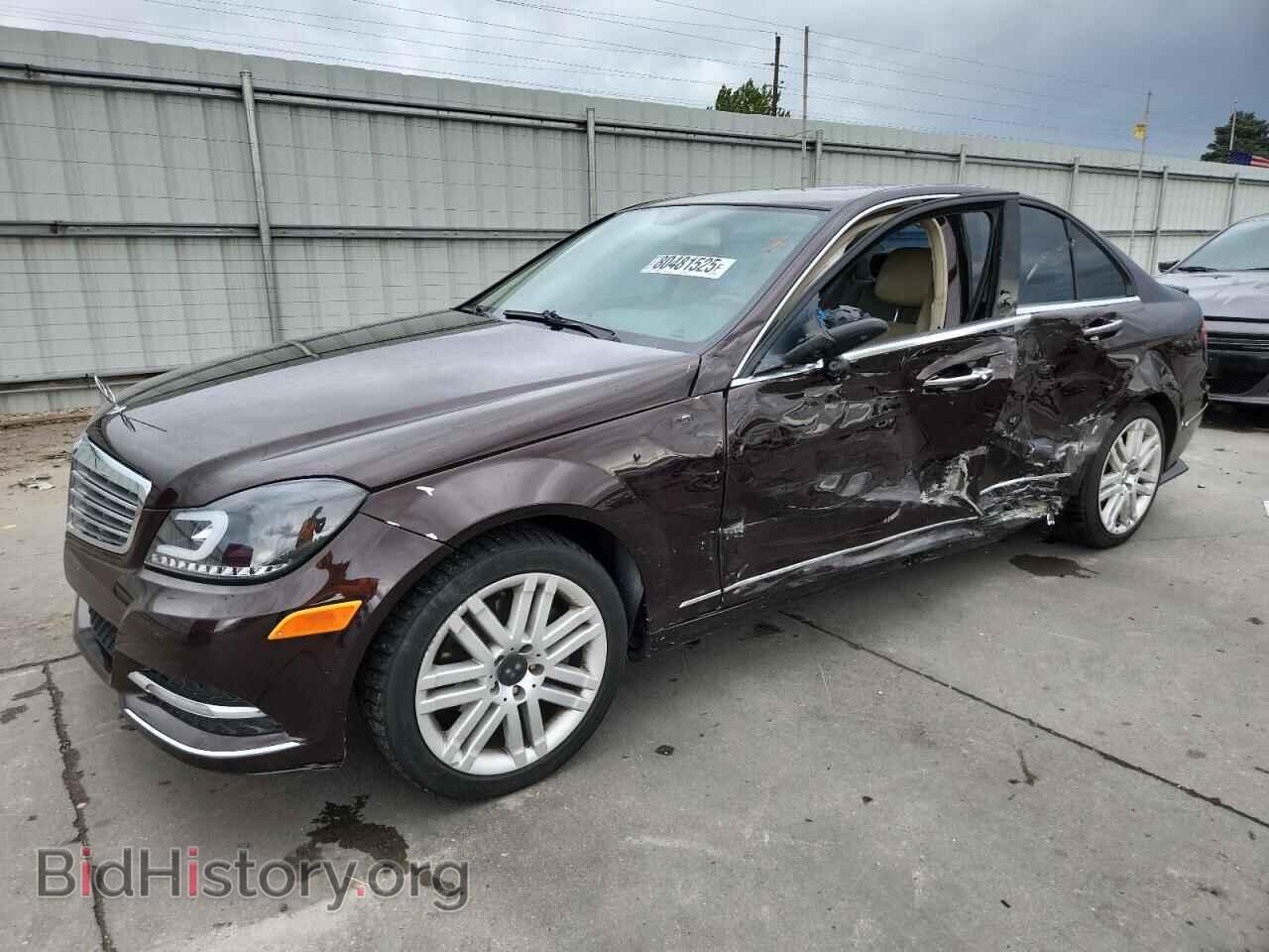 Photo WDDGF8BB2CF917135 - MERCEDES-BENZ C-CLASS 2012