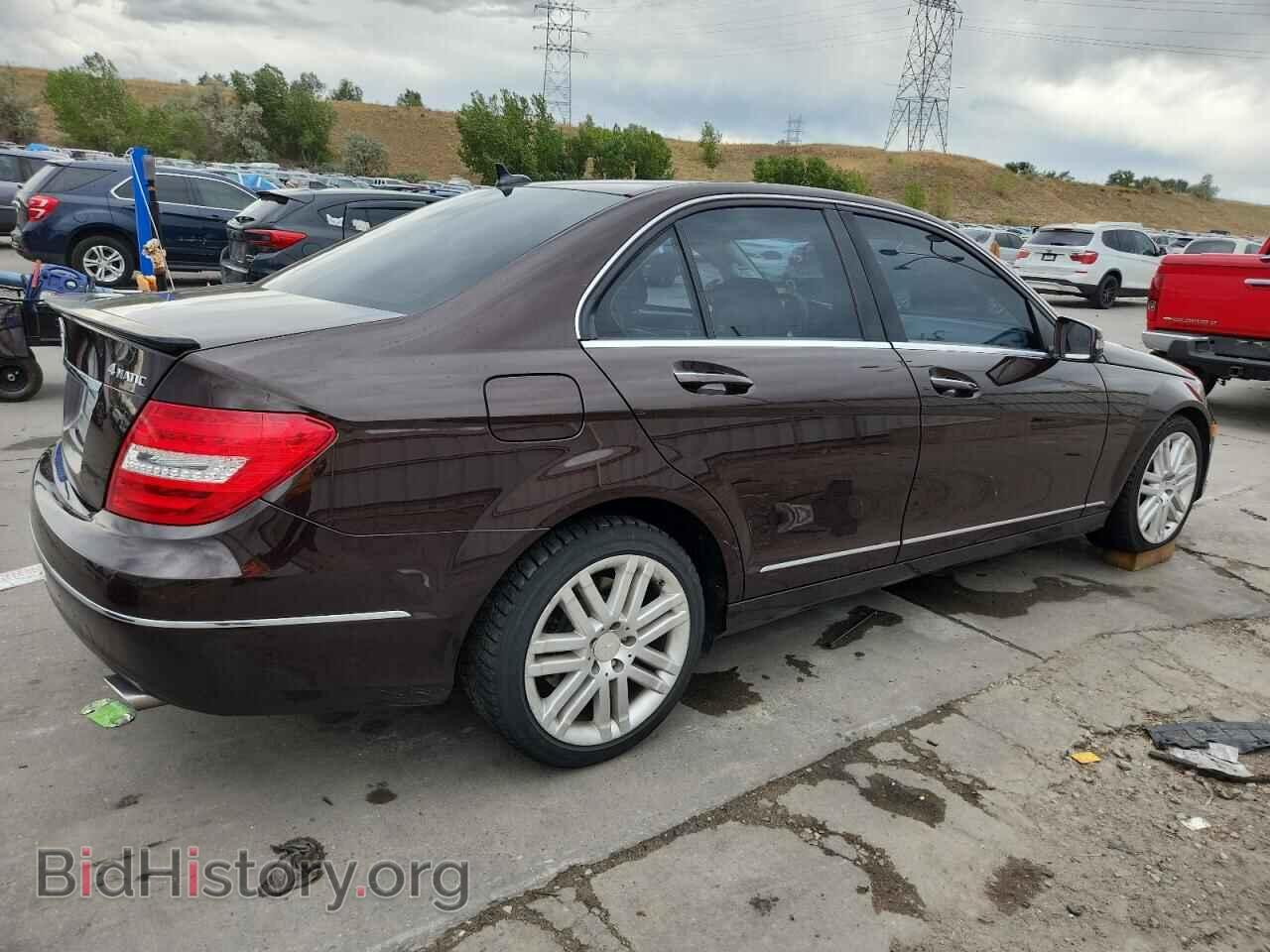 2012 MERCEDES-BENZ C-CLASS - VIN: WDDGF8BB2CF917135 - Фото 3