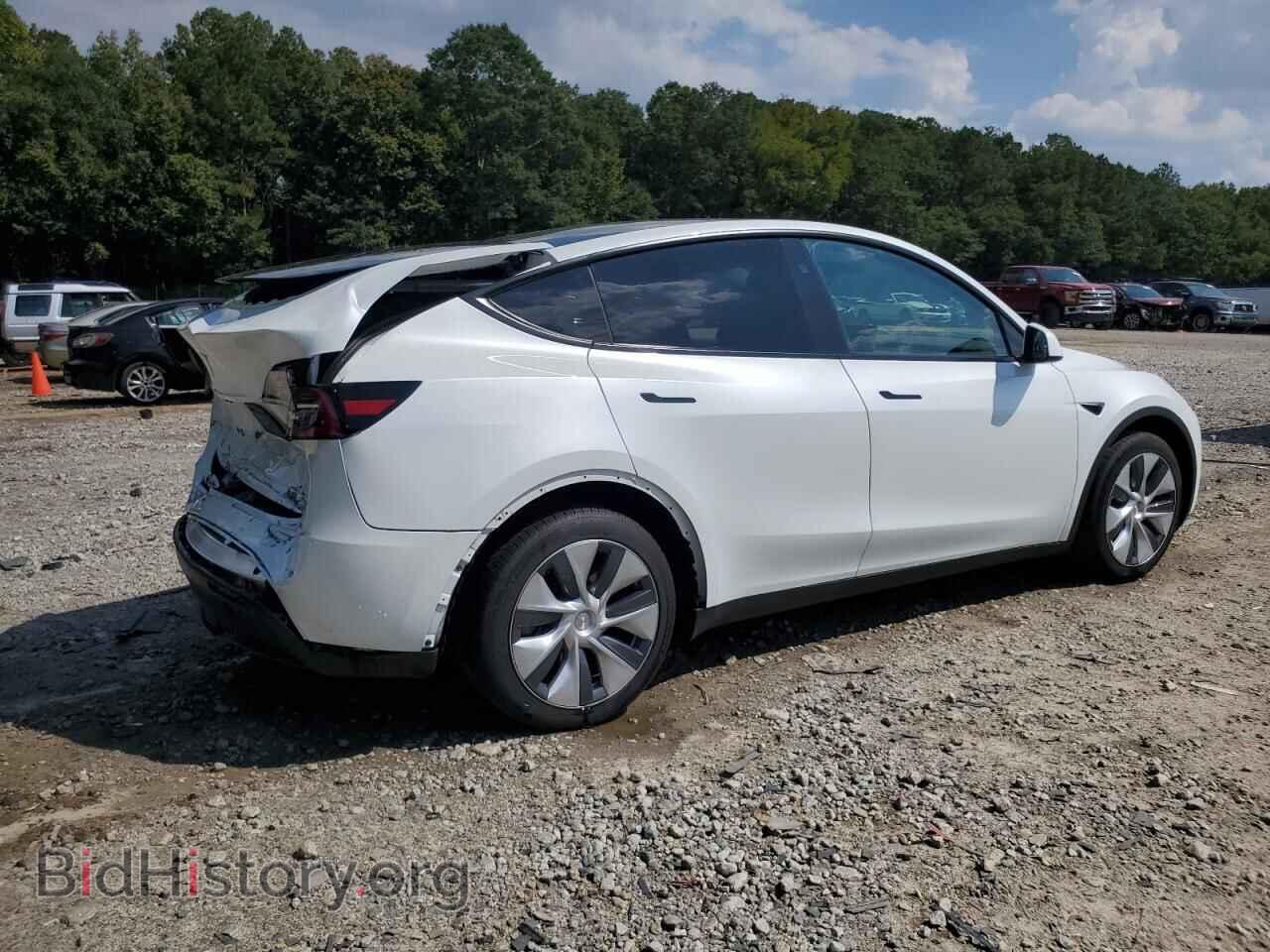 2024 TESLA MODEL Y - VIN: 7SAYGDEE7RA289421 - Фото 3