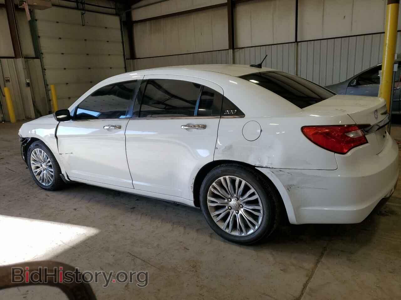 2013 CHRYSLER 200 - VIN: 1C3CCBCG5DN508311 - Фото 2