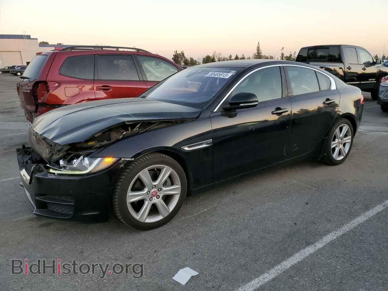 Photo SAJAD4BG8HA964492 - JAGUAR XE 2017