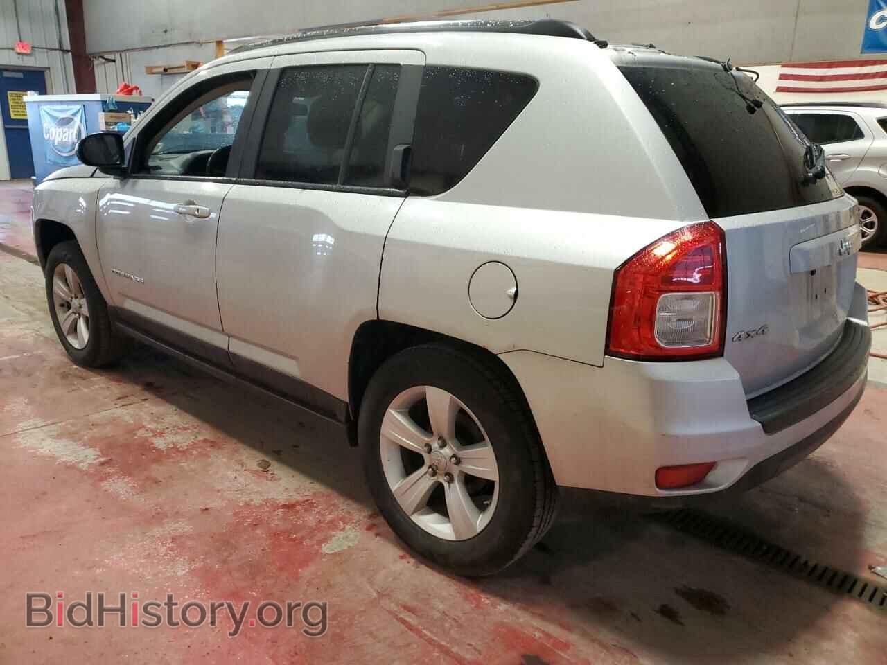 2011 JEEP COMPASS - VIN: 1J4NF1FB7BD271744 - Фото 2