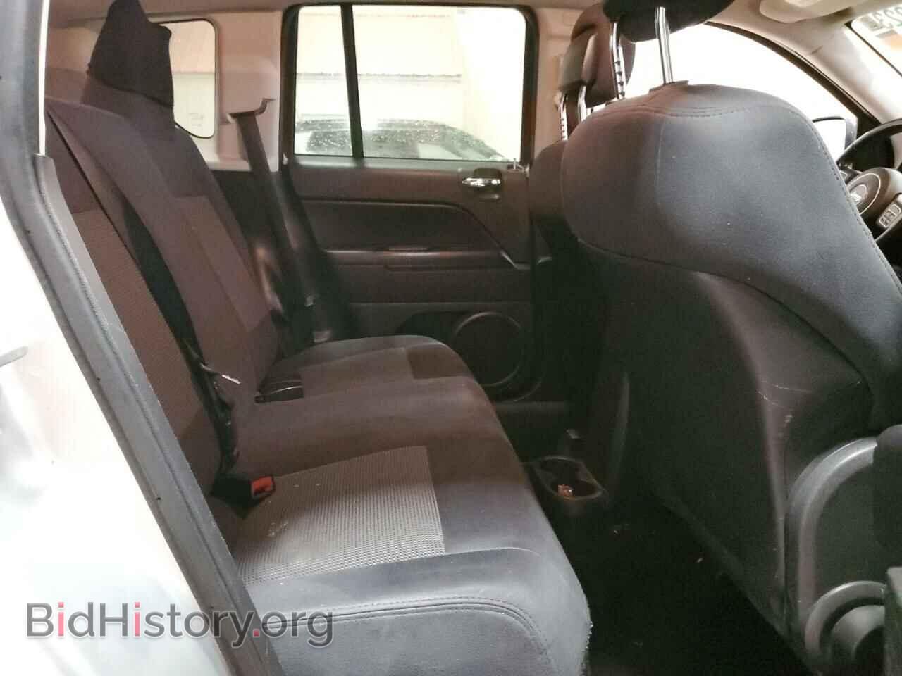 2011 JEEP COMPASS - VIN: 1J4NF1FB7BD271744 - Фото 11
