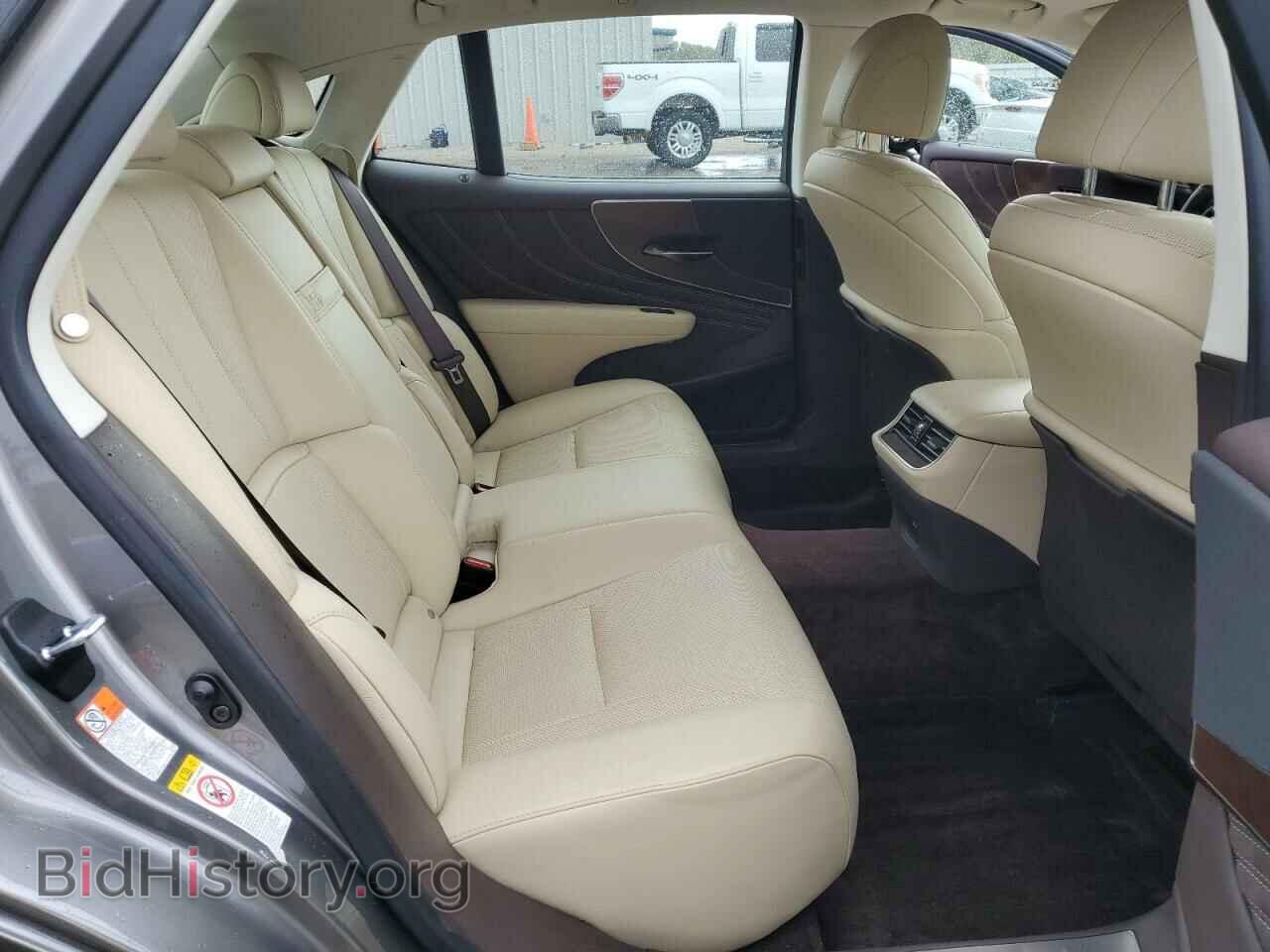 2019 LEXUS LS500 - VIN: JTHC51FF2K5005429 - Фото 10
