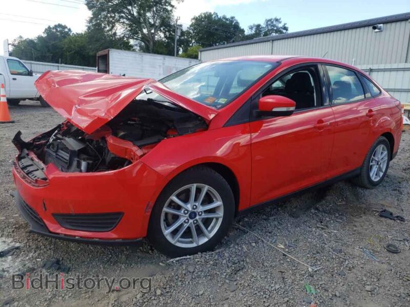 2017 Ford FOCUS SE (VIN 1FADP3F20HL346315) — photo 1 of 13, Copart, damage: front end