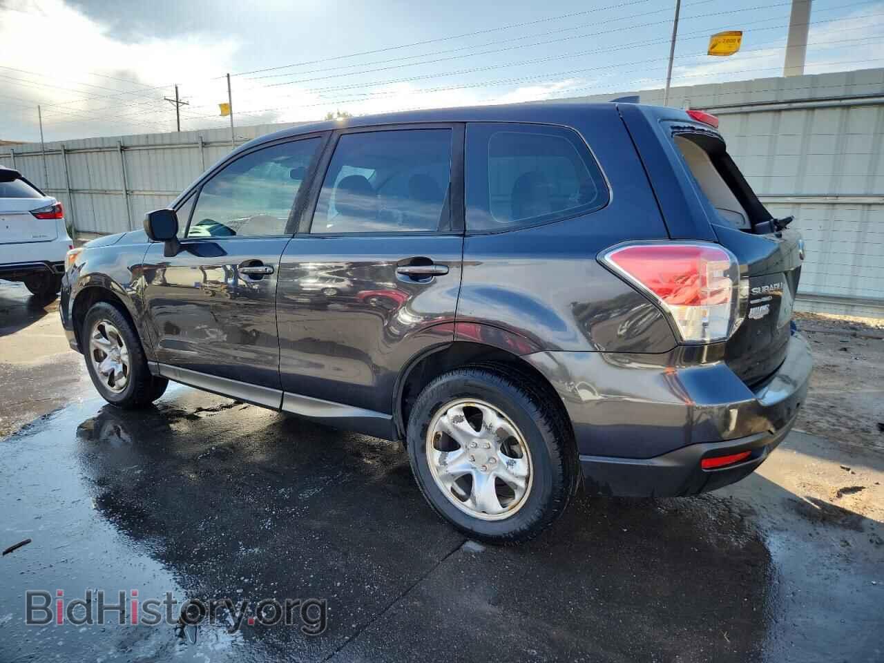 2017 SUBARU FORESTER - VIN: JF2SJAAC8HH403050 - Фото 2