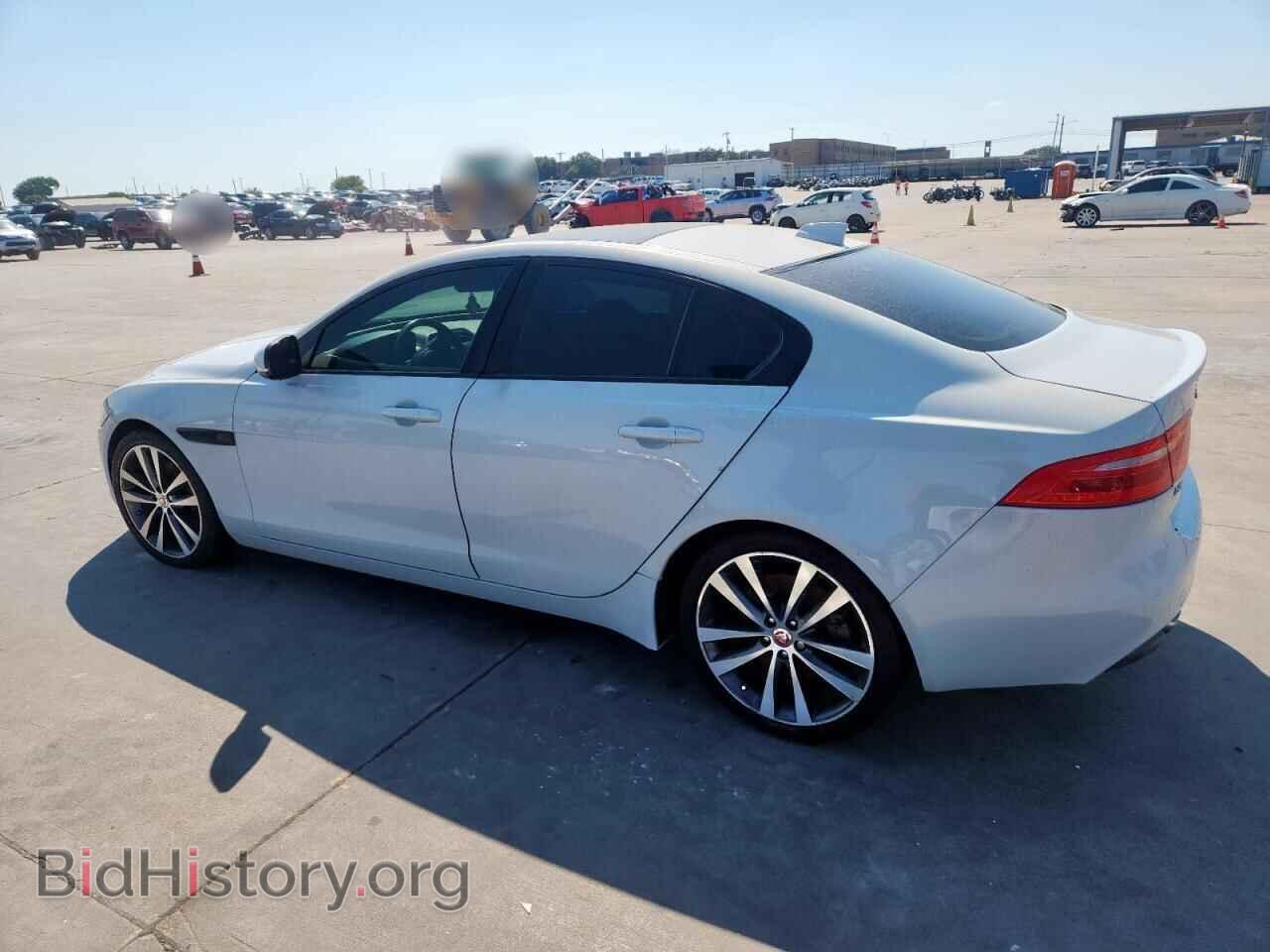 2017 JAGUAR XE - VIN: SAJAE4BG8HA966661 - Фото 2