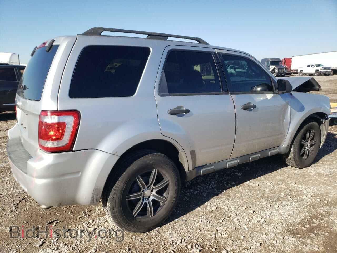 2011 FORD ESCAPE - VIN: 1FMCU0D72BKA80977 - Фото 3