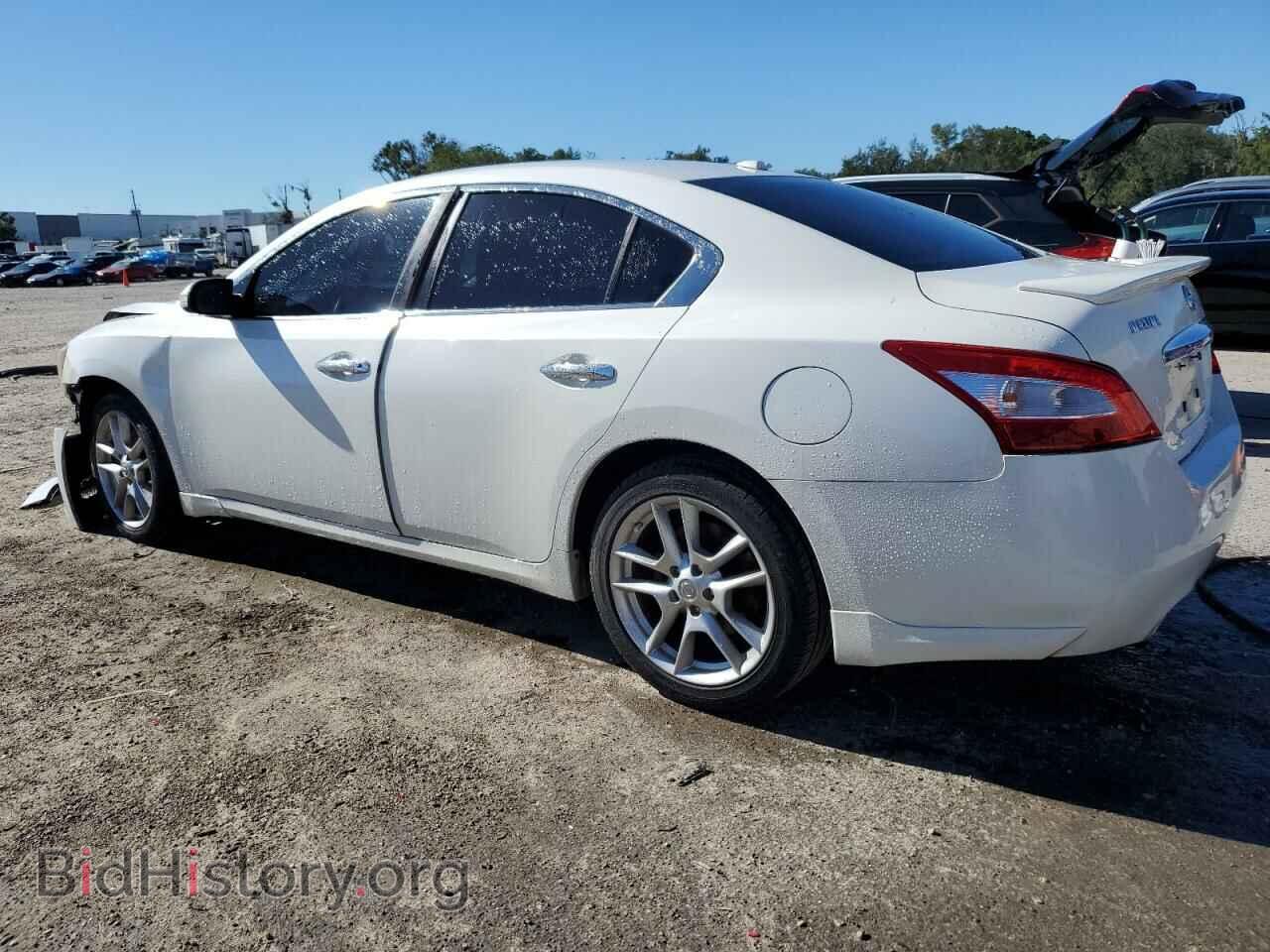 2011 NISSAN MAXIMA - VIN: 1N4AA5AP8BC853733 - Photo 2