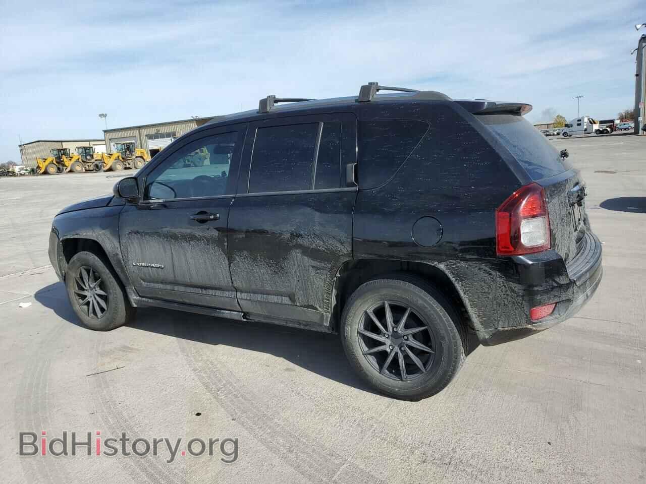 2015 JEEP COMPASS - VIN: 1C4NJCBAXFD190594 - Photo 2