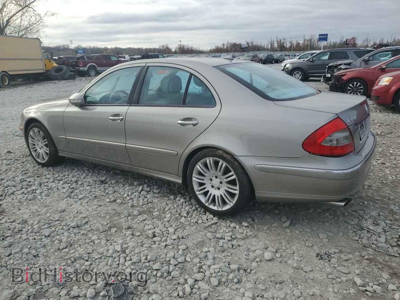 2008 MERCEDES-BENZ E-CLASS - VIN: WDBUF87XX8B289422 - Фото 2