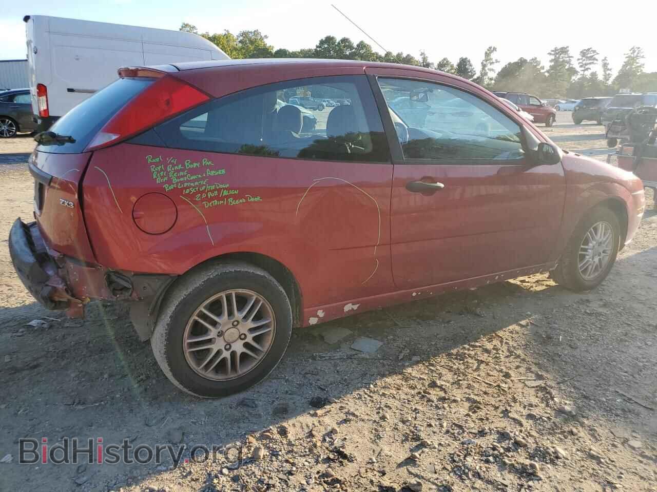 2005 FORD FOCUS - VIN: 3FAFP31N45R142589 - Фото 3