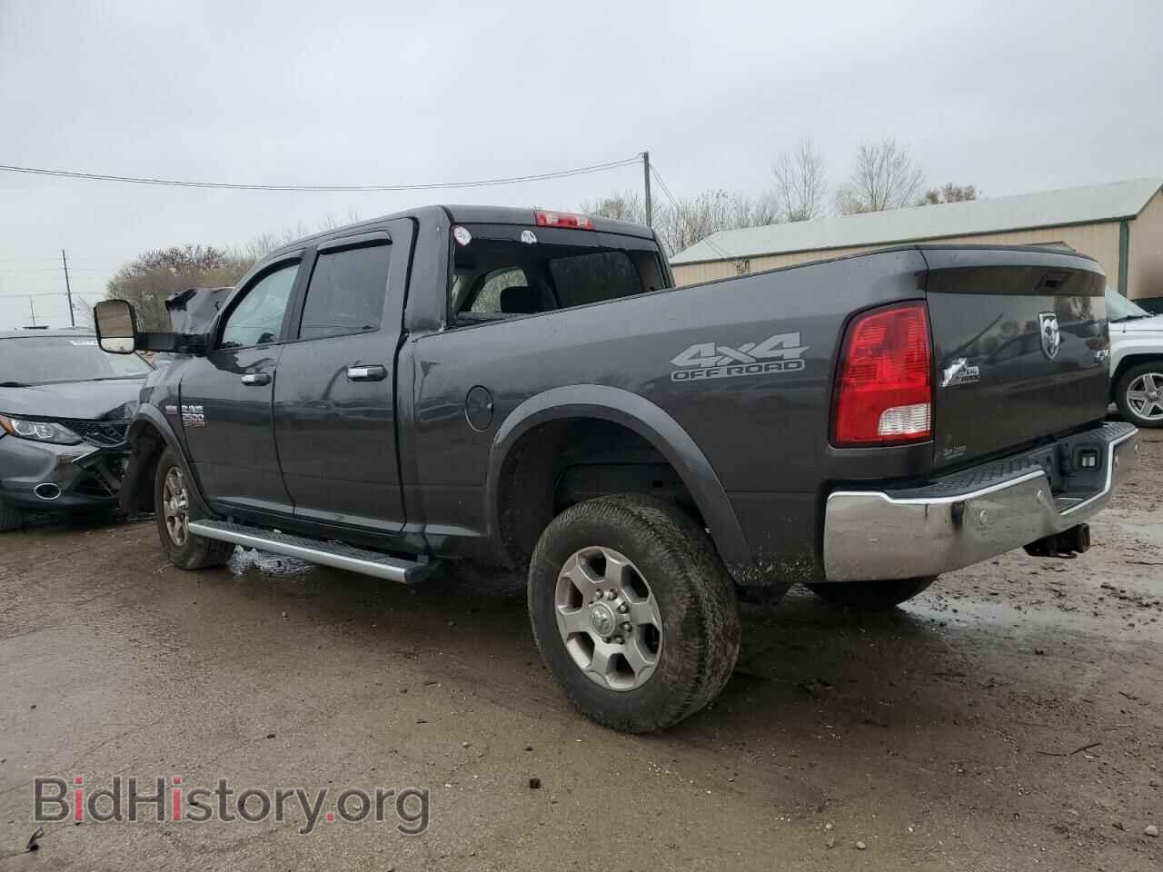 2017 RAM All Models - VIN: 3C6UR5DJXHG657247 - Photo 2