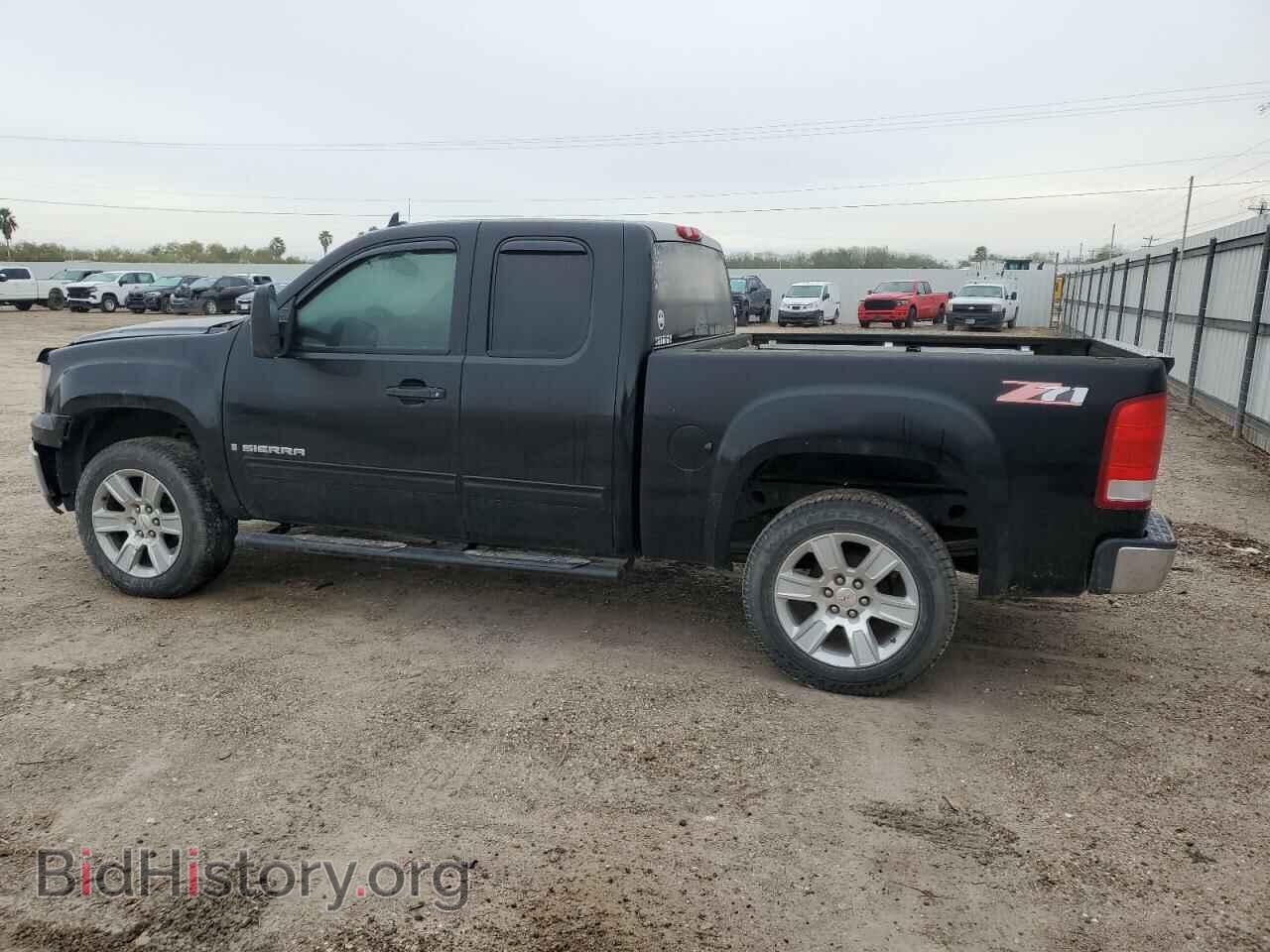 2007 GMC SIERRA - VIN: 1GTEC19JX7Z586436 - Фото 2