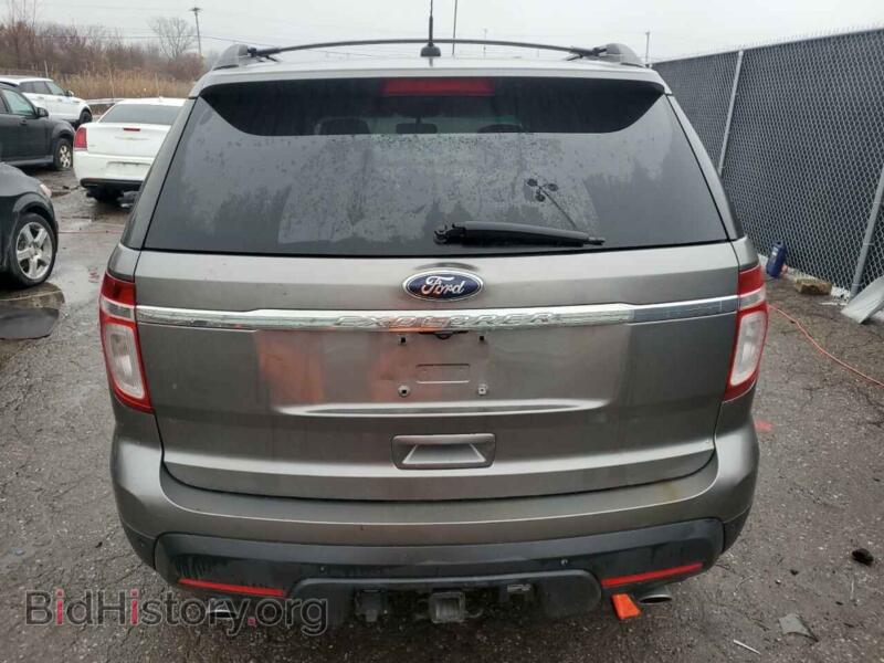 2011 Ford EXPLORER (VIN 1FMHK8D82BGA54501) — фото 6 из 13