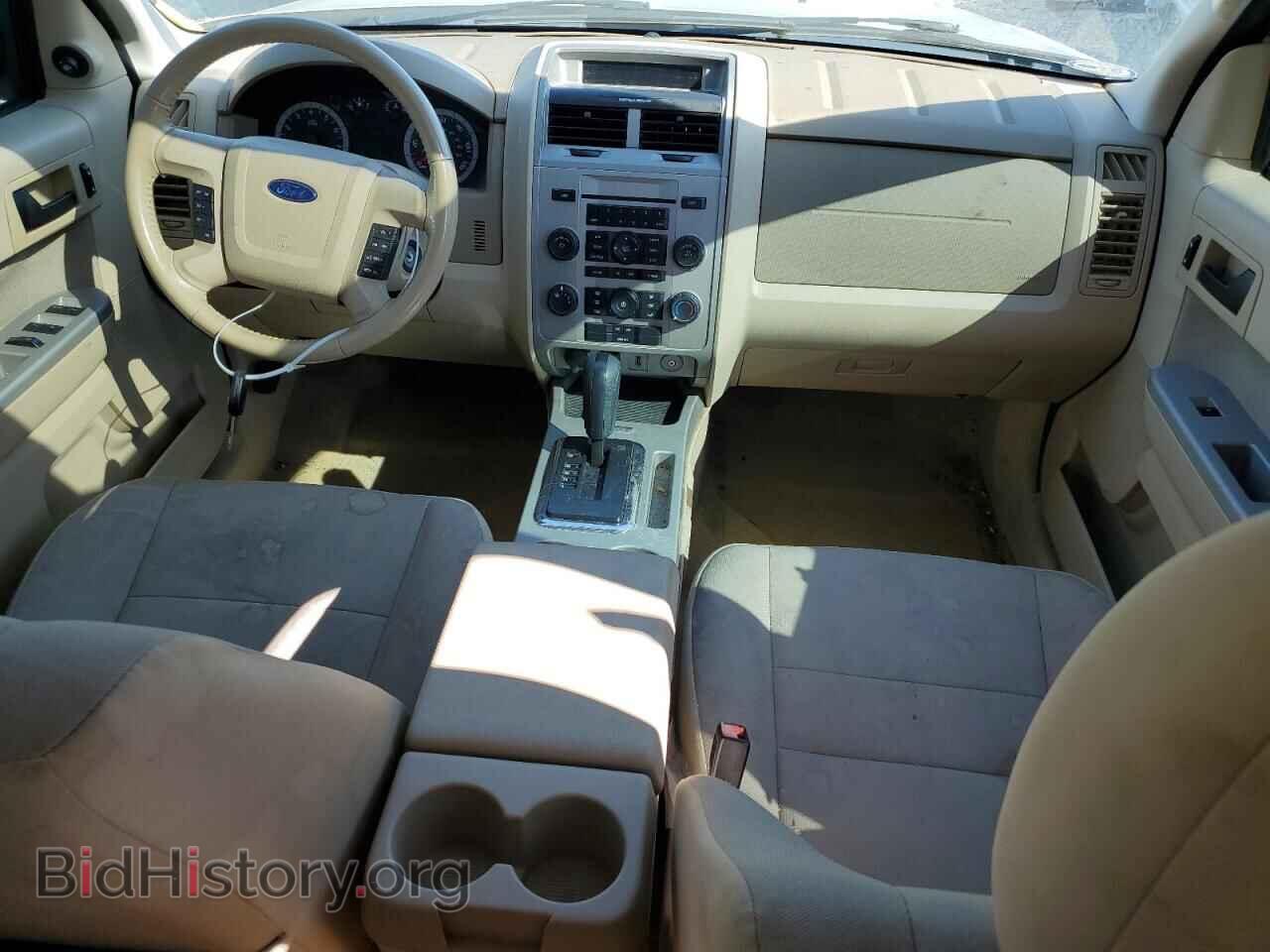 2011 FORD ESCAPE - VIN: 1FMCU9D71BKB45130 - Фото 8