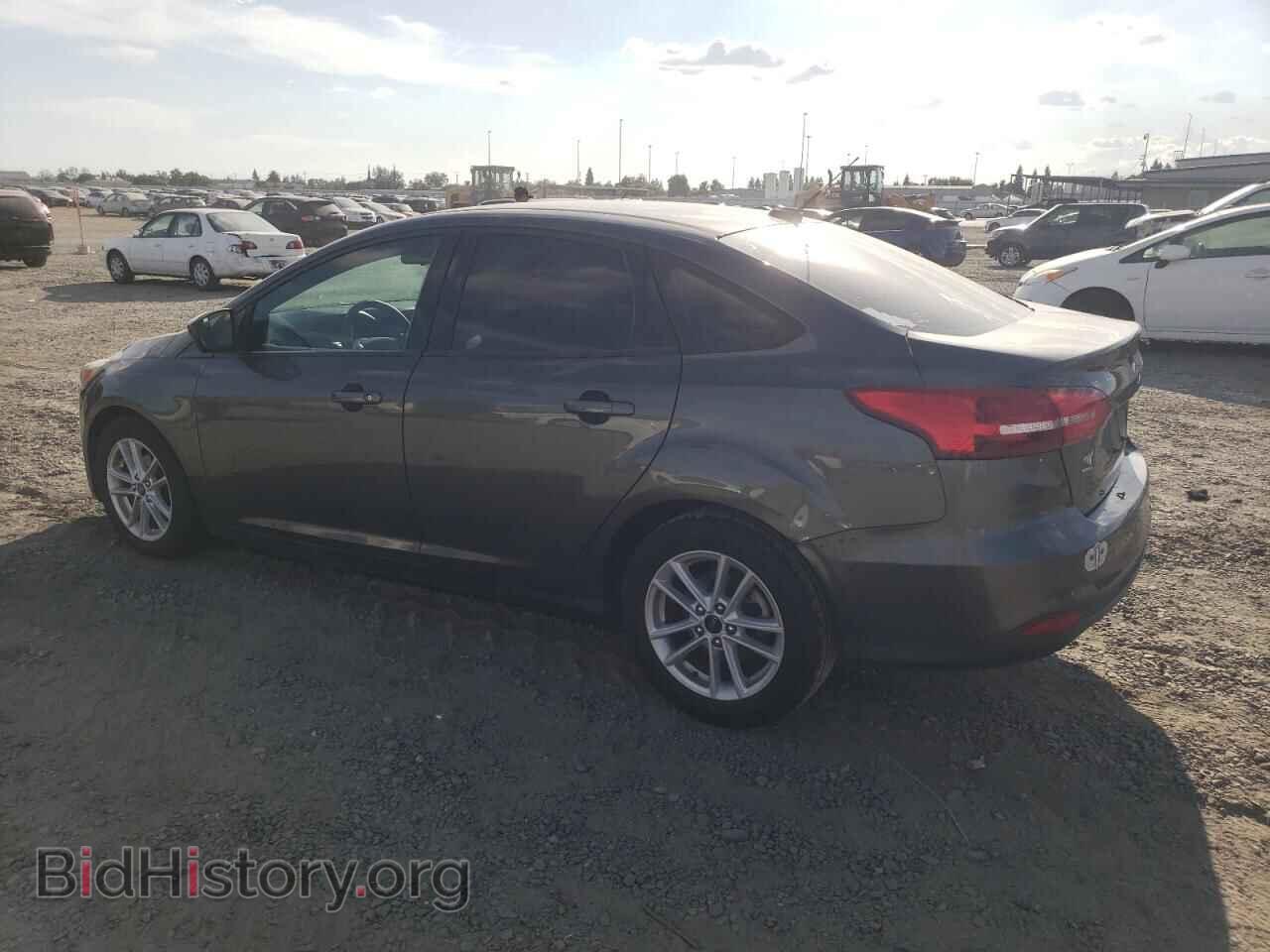 2018 FORD FOCUS - VIN: 1FADP3FE3JL223866 - Фото 2