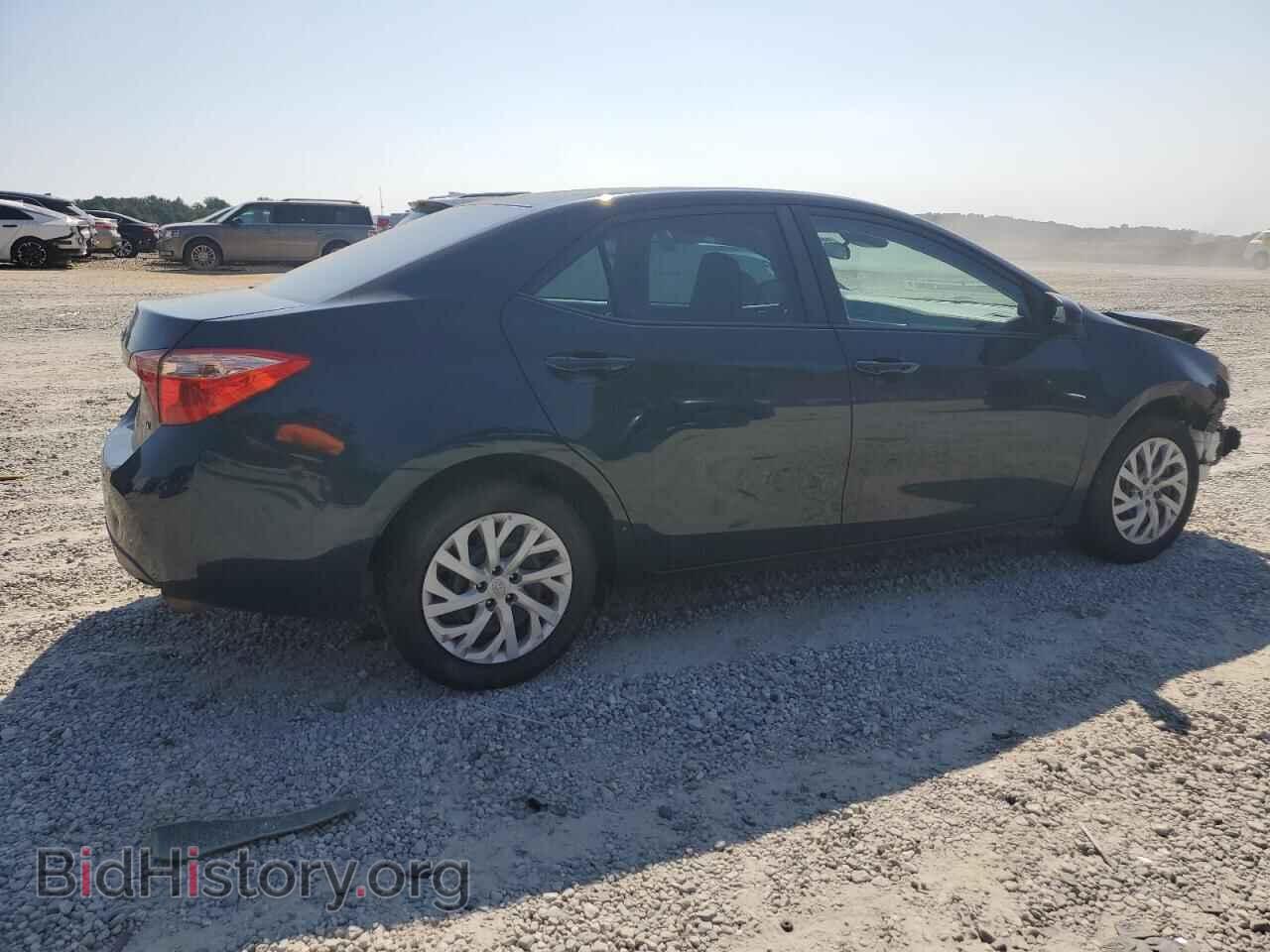 2018 TOYOTA COROLLA - VIN: 5YFBURHE6JP853592 - Фото 3