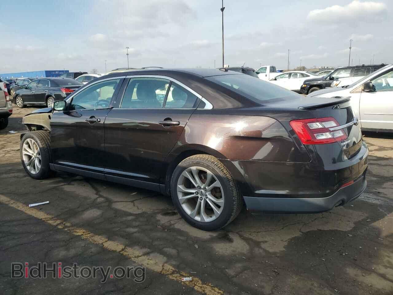2013 FORD TAURUS - VIN: 1FAHP2E86DG147869 - Фото 2