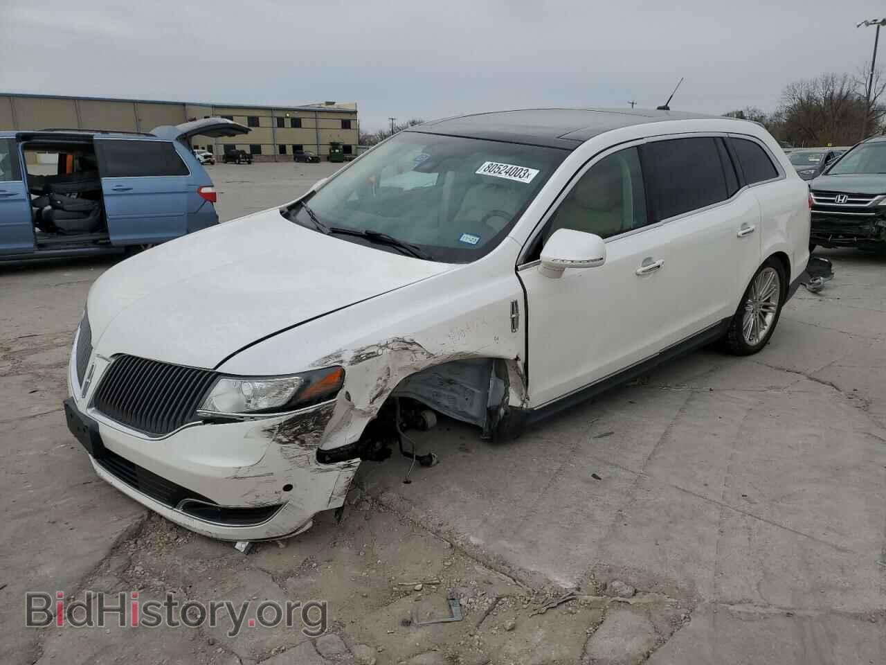 Photo 2LMHJ5AT4FBL01013 - LINCOLN MKT 2015