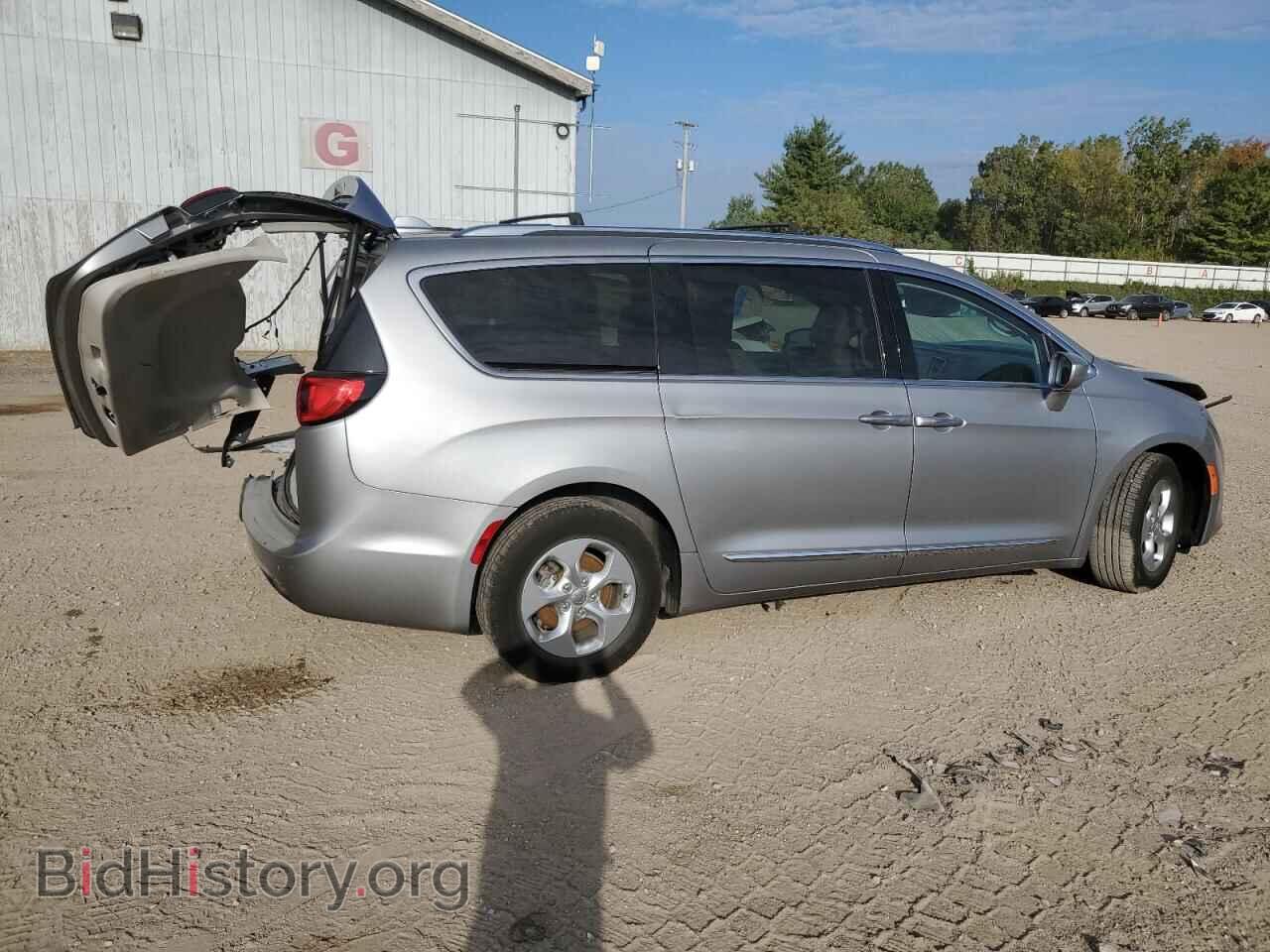 2017 CHRYSLER PACIFICA - VIN: 2C4RC1EG2HR560338 - Фото 3
