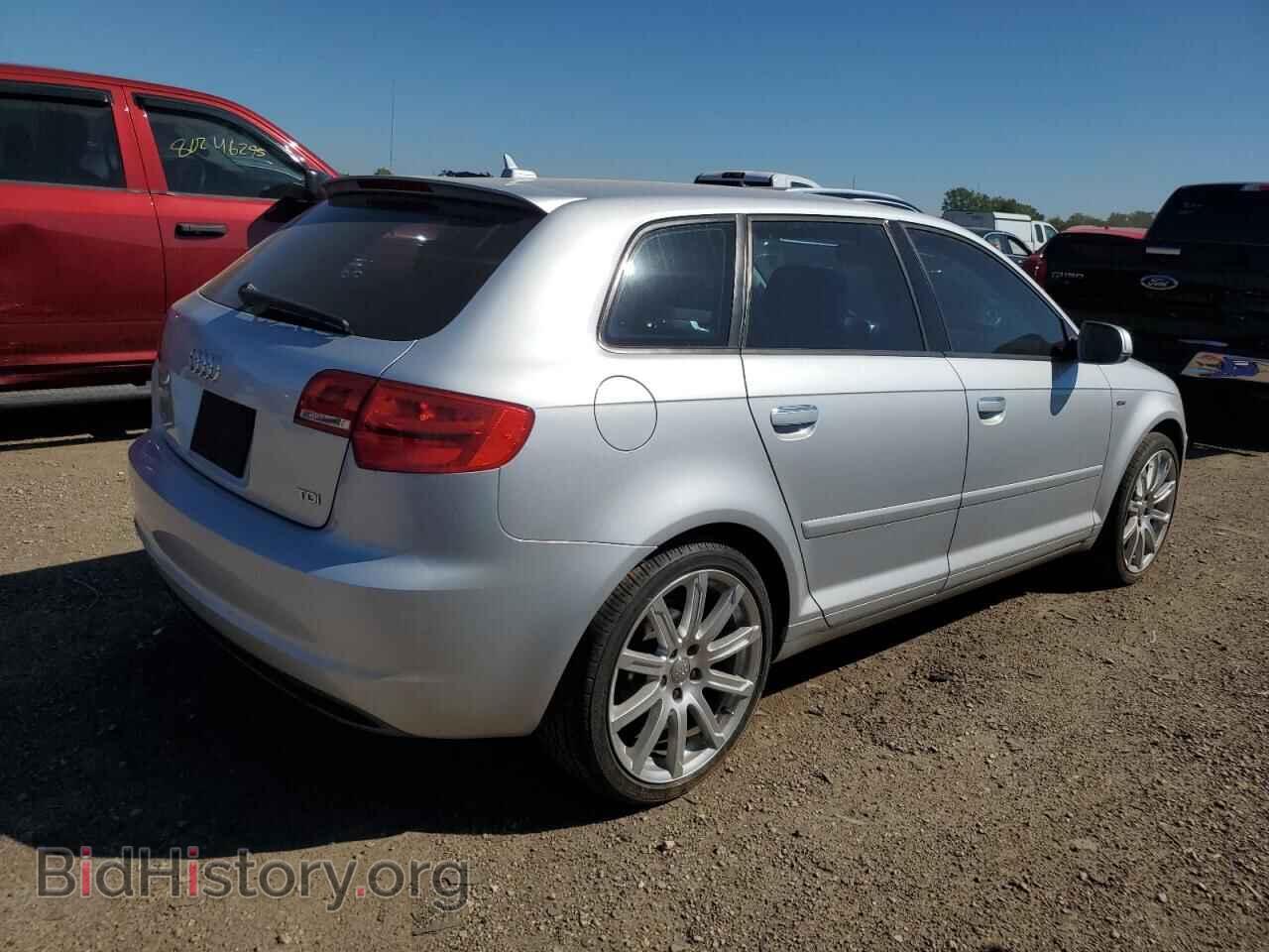 2012 AUDI A3 - VIN: WAUBJAFM0CA090123 - Photo 3