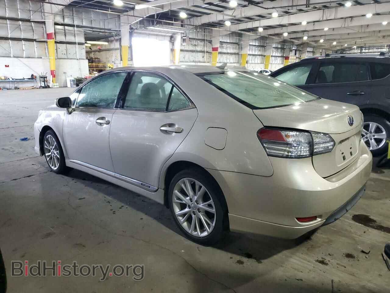 2011 LEXUS HS - VIN: JTHBB1BA4B2047066 - Photo 2