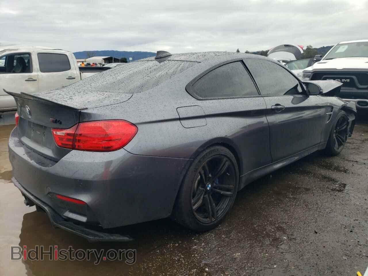2016 BMW M4 - VIN: WBS3R9C58GK337795 - Фото 3
