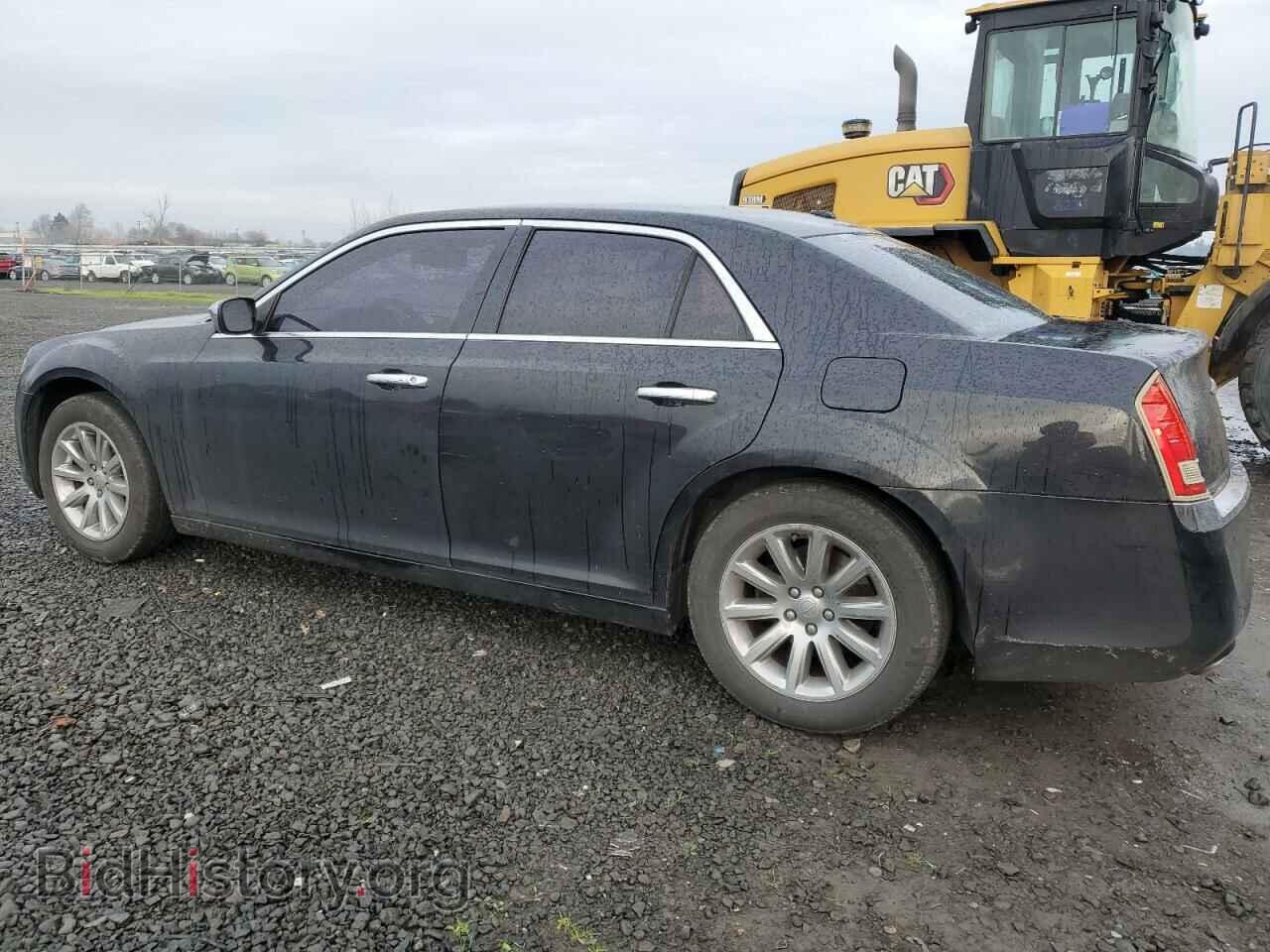 2011 CHRYSLER 300 - VIN: 2C3CA5CG4BH546772 - Фото 2