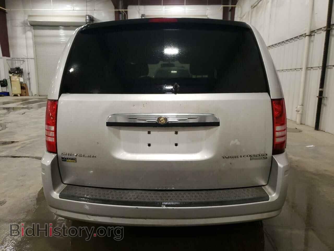 2009 CHRYSLER MINIVAN - VIN: 2A8HR44E89R547504 - Фото 6