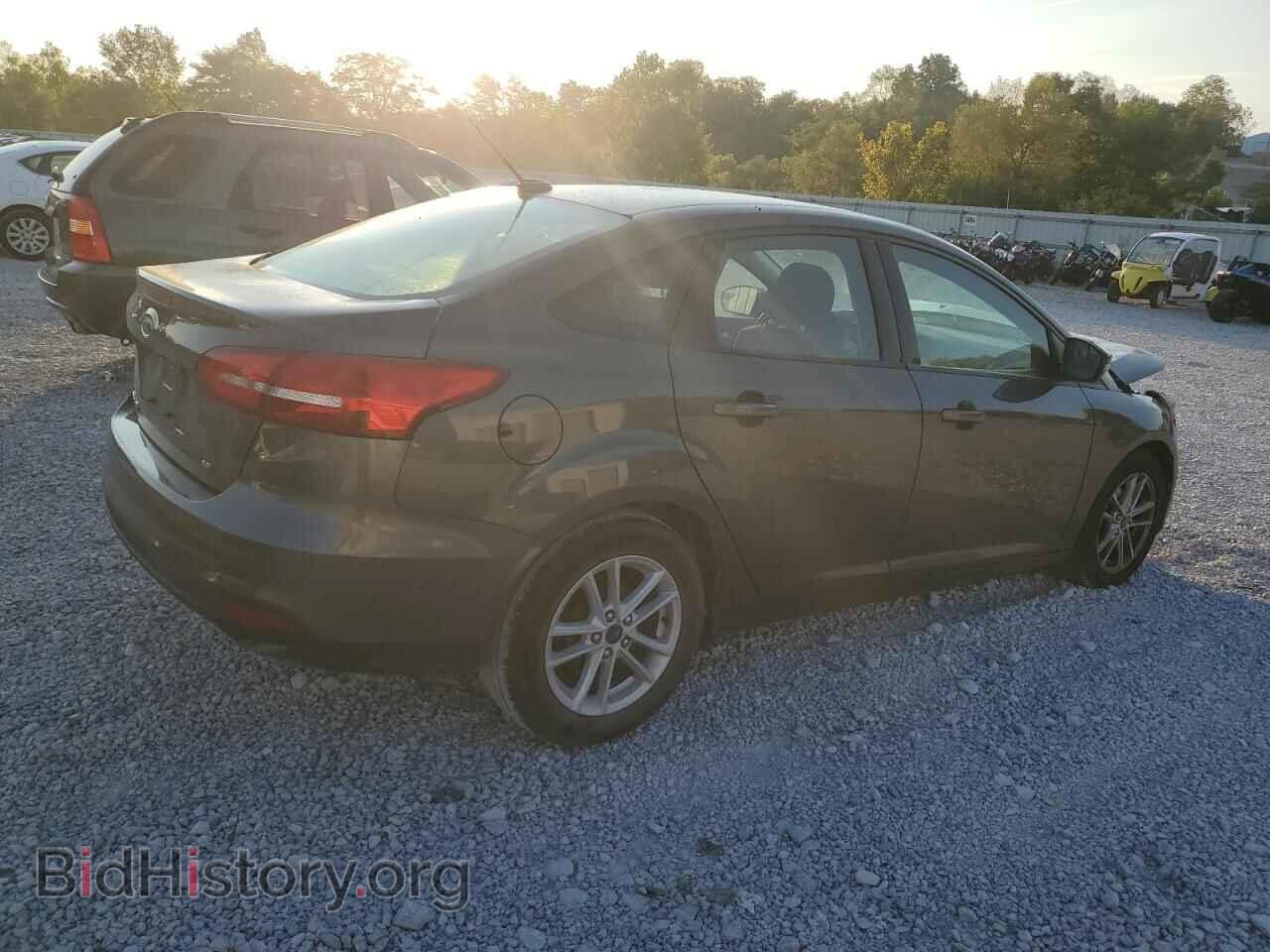 2017 FORD FOCUS - VIN: 1FADP3F24HL315701 - Фото 3