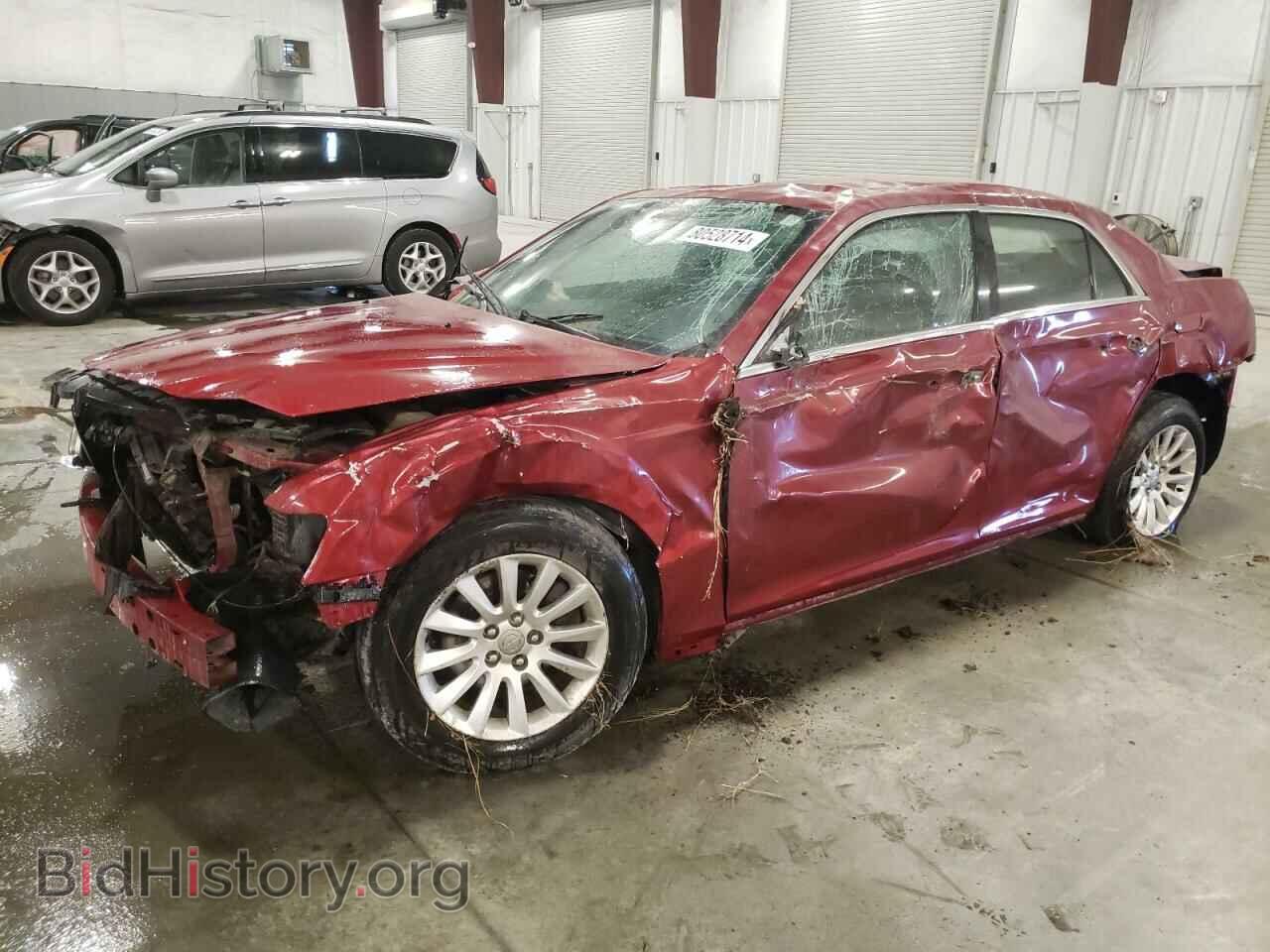 Фотография 2C3CCAAG6DH551089 - CHRYSLER 300 2013