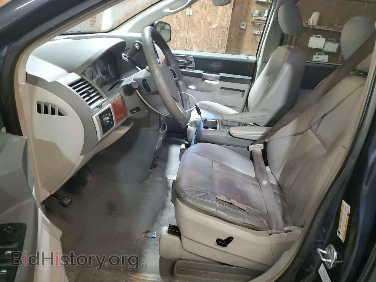 2008 CHRYSLER MINIVAN - VIN: 2A8HR54P98R681069 - Фото 7
