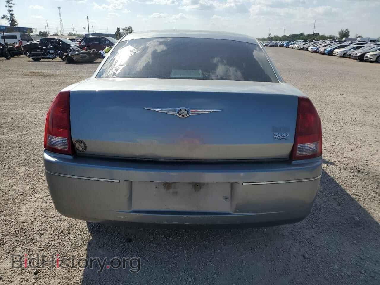 2007 CHRYSLER 300 - VIN: 2C3KA53G77H810392 - Фото 6