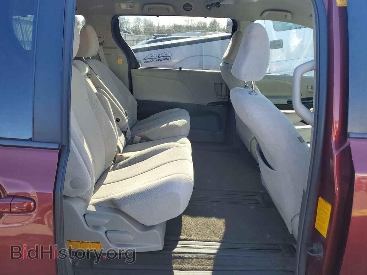 2012 TOYOTA All Models - VIN: 5TDKK3DC0CS279511 - Фото 11