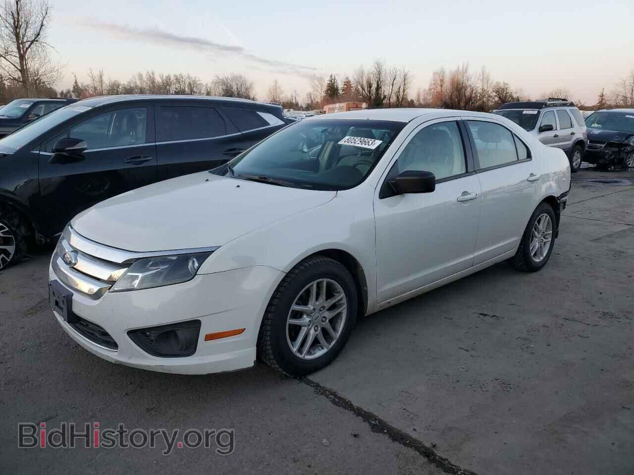 Photo 3FAHP0GA1BR337170 - FORD ALL Models 2011