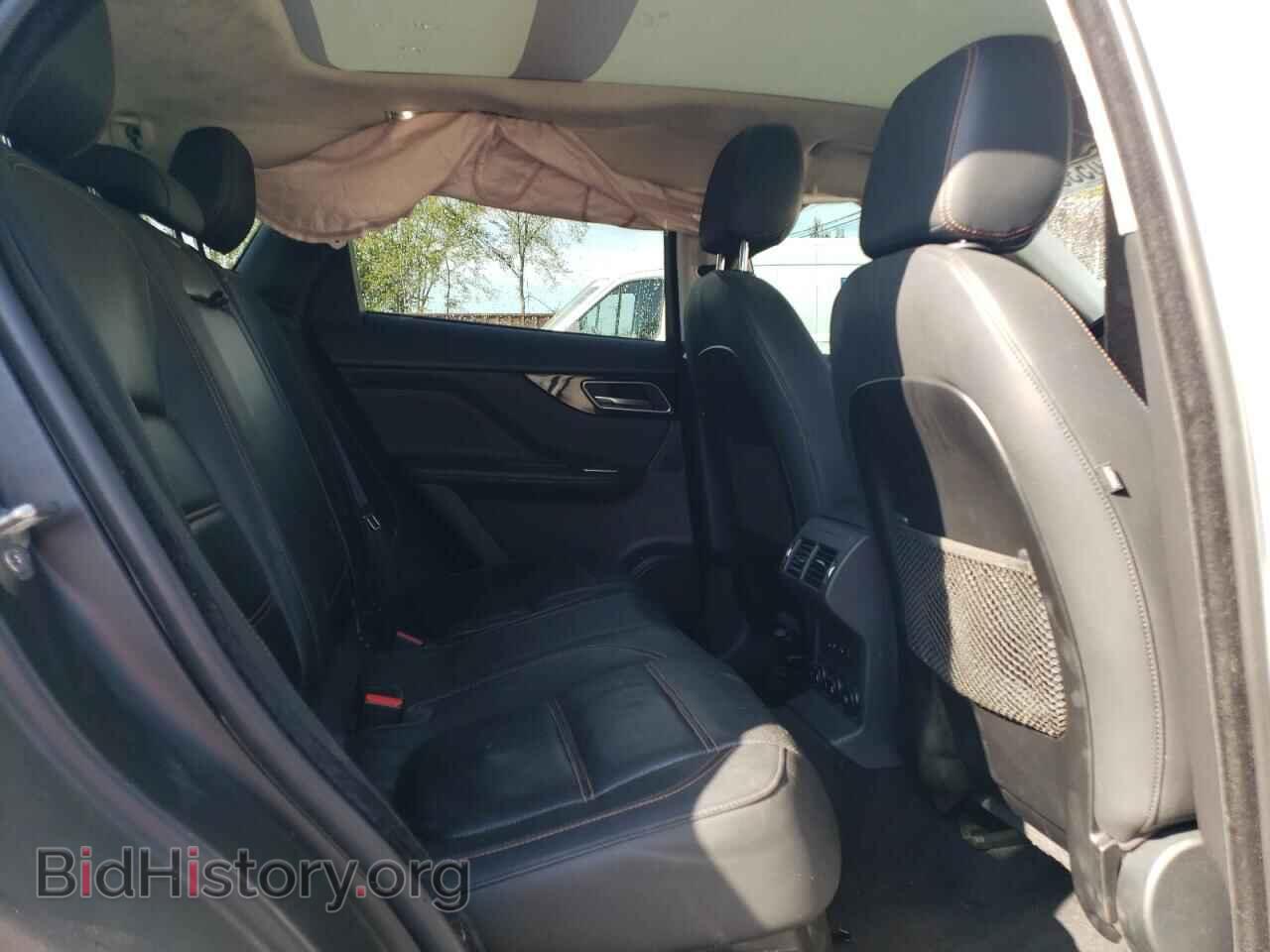 2019 JAGUAR F-PACE - VIN: SADCK2FX7KA353473 - Photo 11