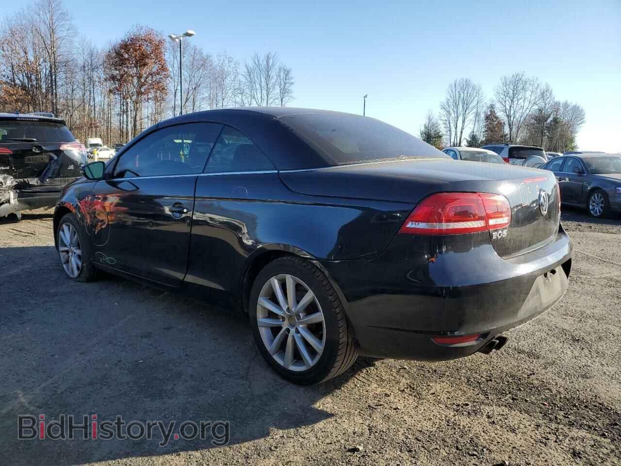 2013 VOLKSWAGEN EOS - VIN: WVWBW8AH8DV005949 - Фото 2