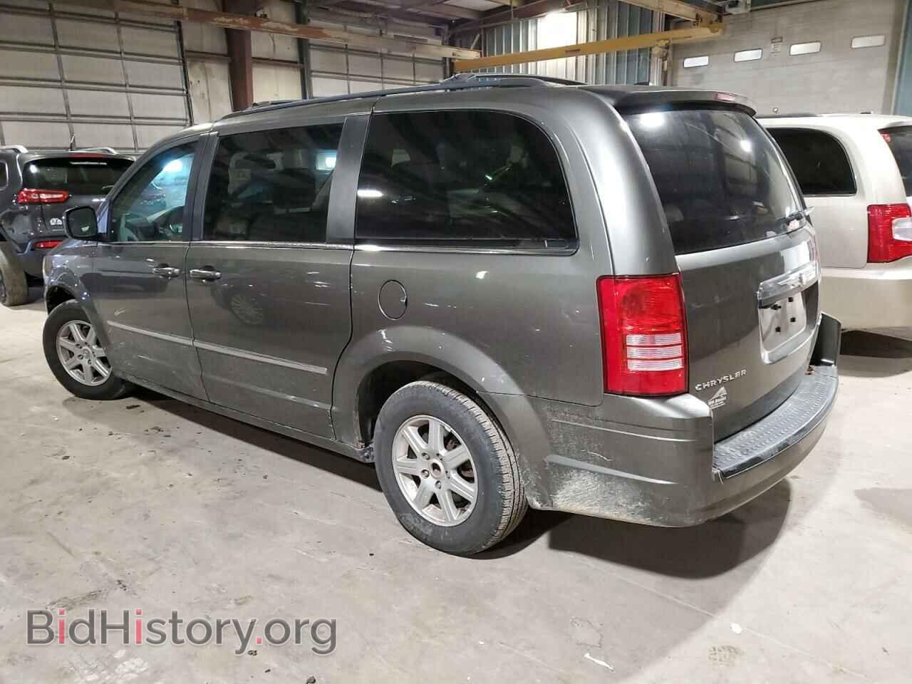 2010 CHRYSLER MINIVAN - VIN: 2A4RR8D18AR405748 - Фото 2