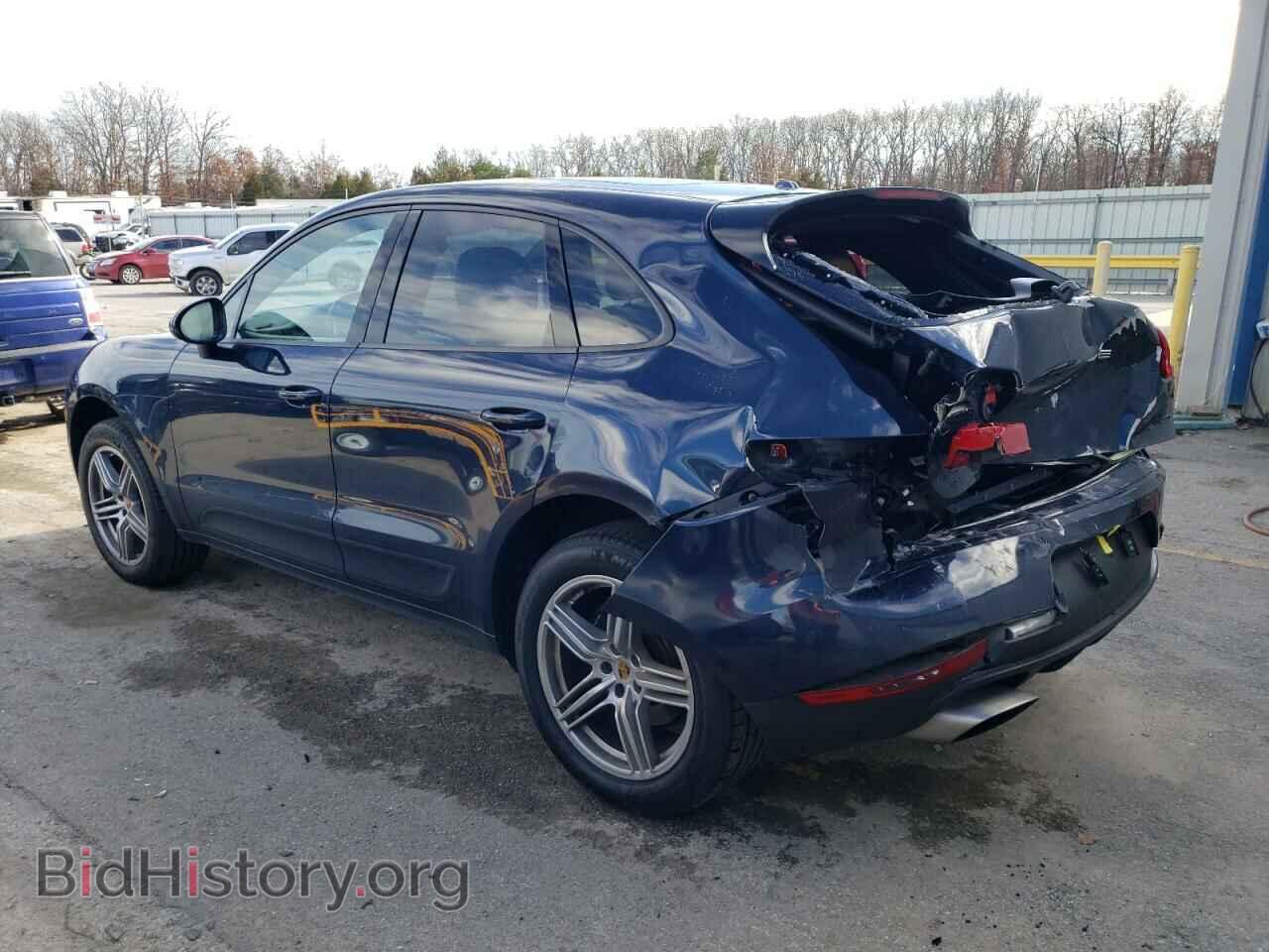 2017 PORSCHE MACAN - VIN: WP1AA2A51HLB05615 - Photo 2
