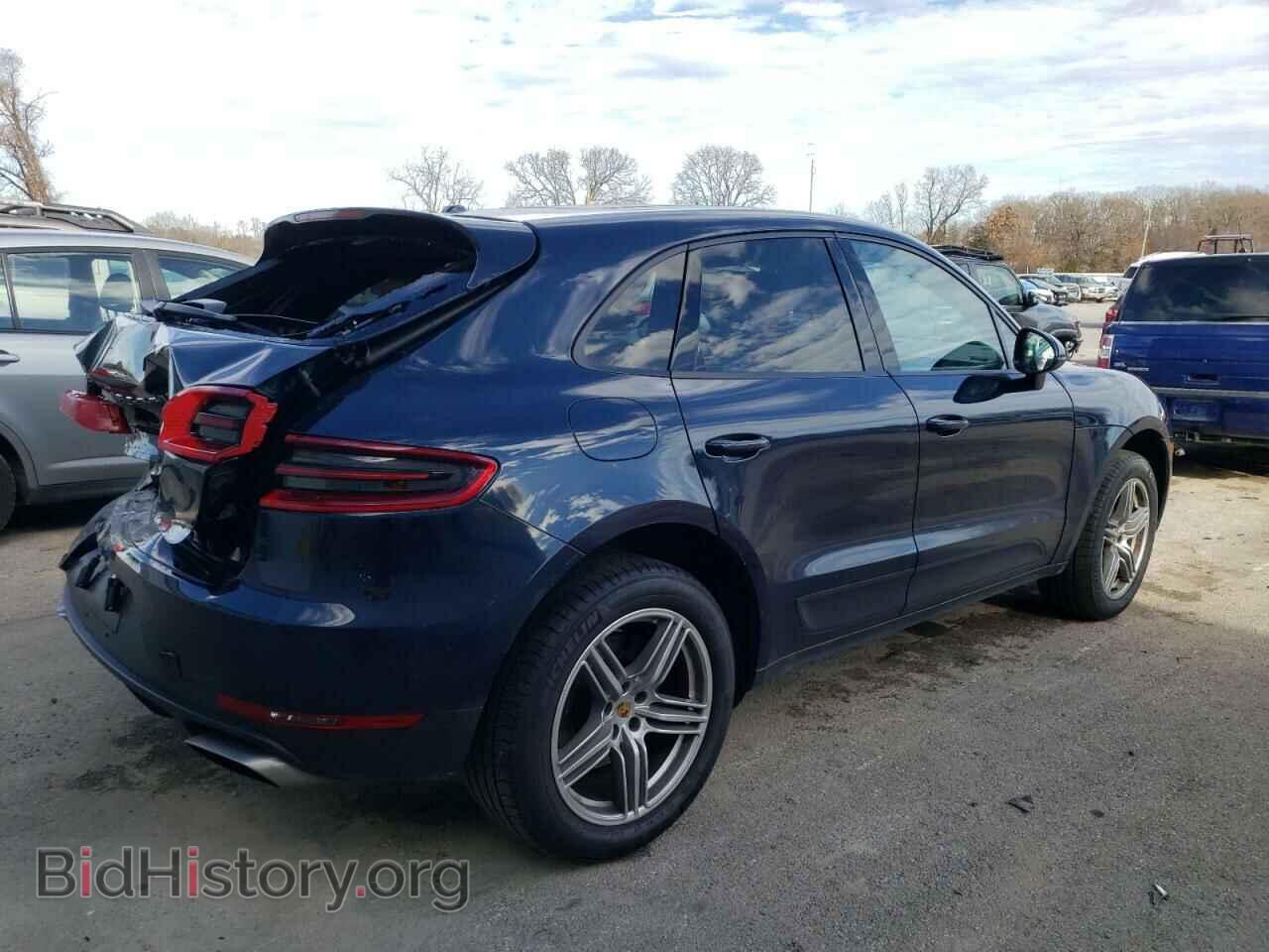 2017 PORSCHE MACAN - VIN: WP1AA2A51HLB05615 - Photo 3
