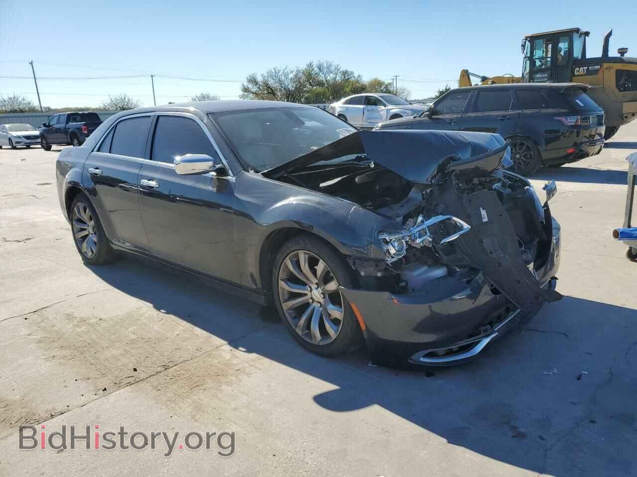 2019 CHRYSLER 300 - VIN: 2C3CCAEG7KH687223 - Фото 4