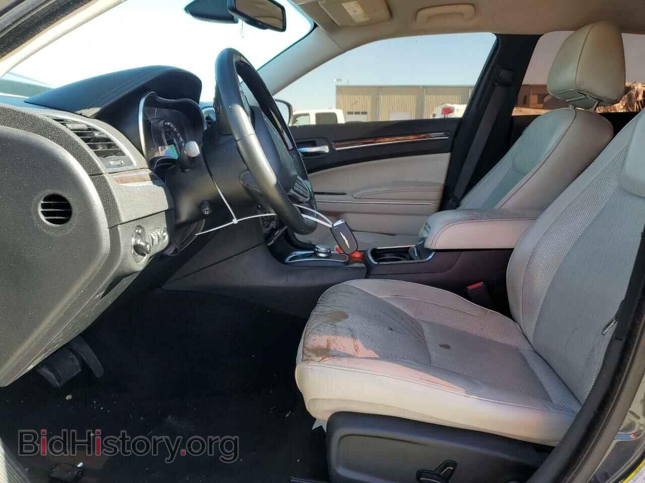 2019 CHRYSLER 300 - VIN: 2C3CCAEG7KH687223 - Фото 7