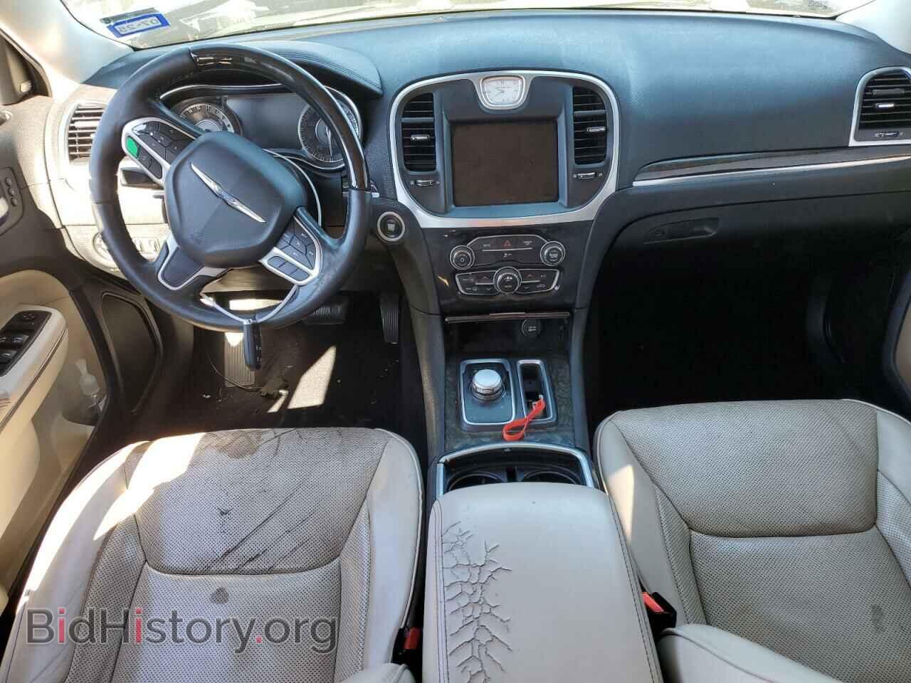 2019 CHRYSLER 300 - VIN: 2C3CCAEG7KH687223 - Фото 8