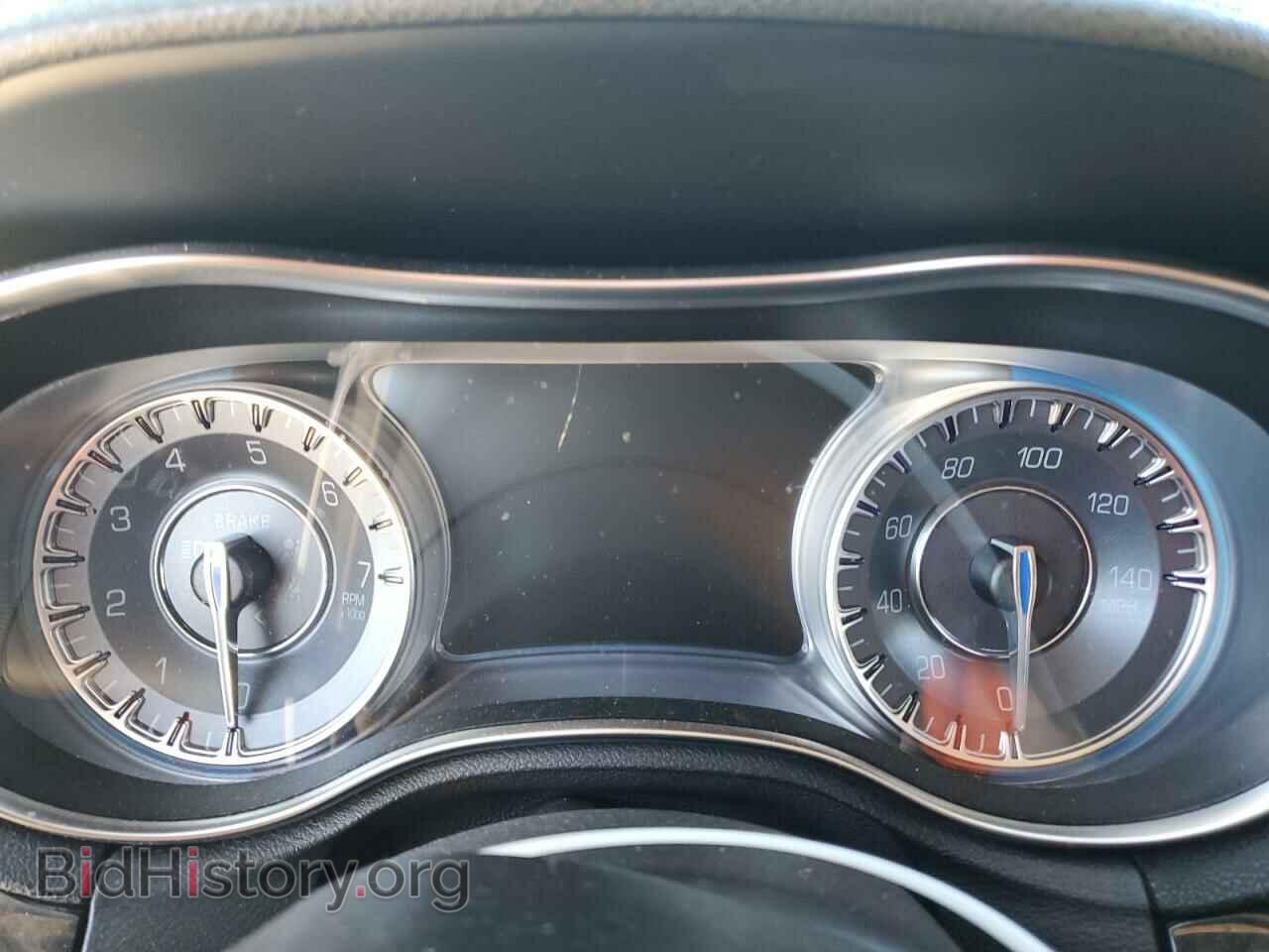 2019 CHRYSLER 300 - VIN: 2C3CCAEG7KH687223 - Фото 9